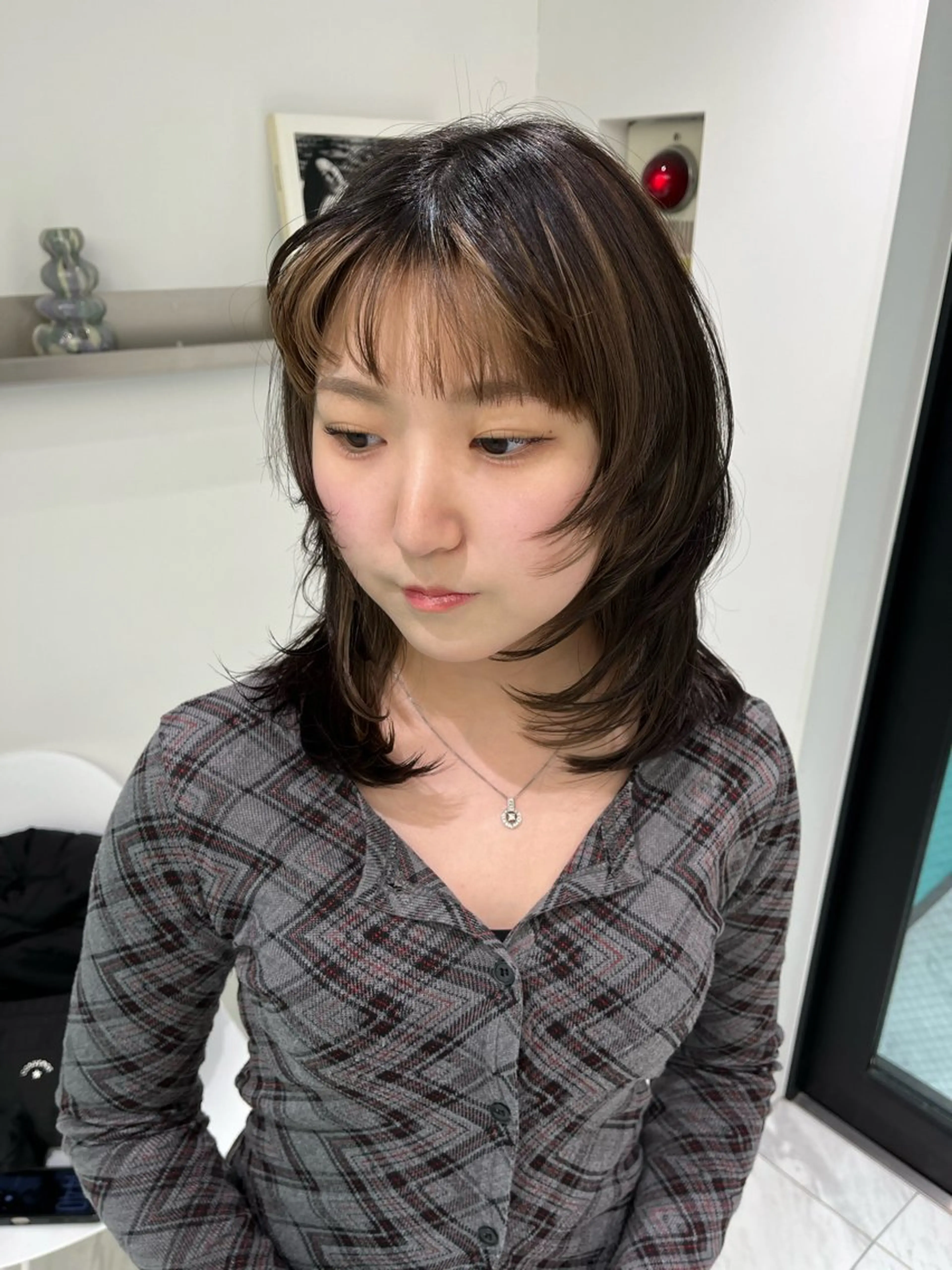 ミディアム カット トリートメント 海外girl🤎 透明感ベージュmaoのヘアスタイル