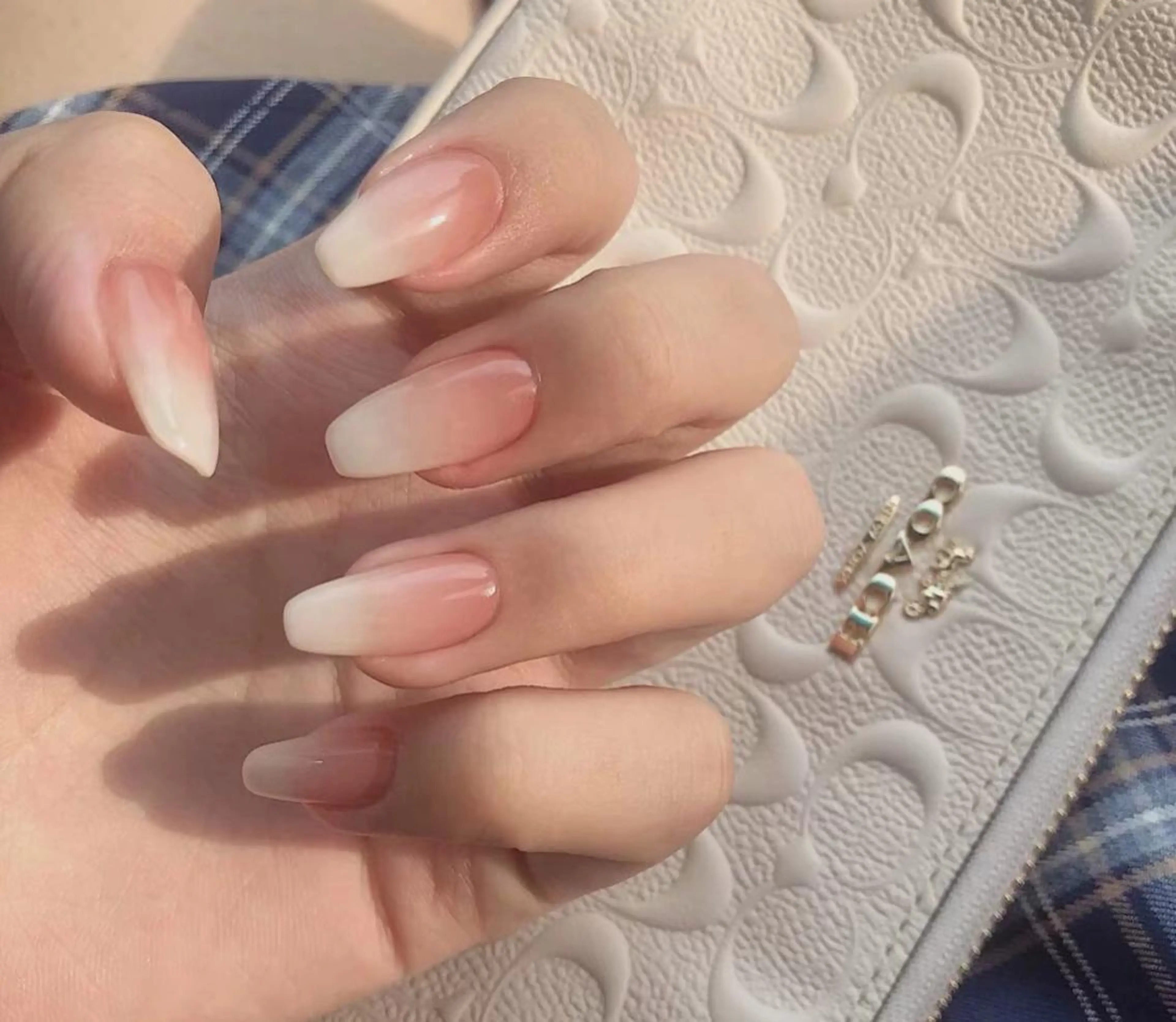 カラー ネイル Moonstone Salonのネイルデザイン