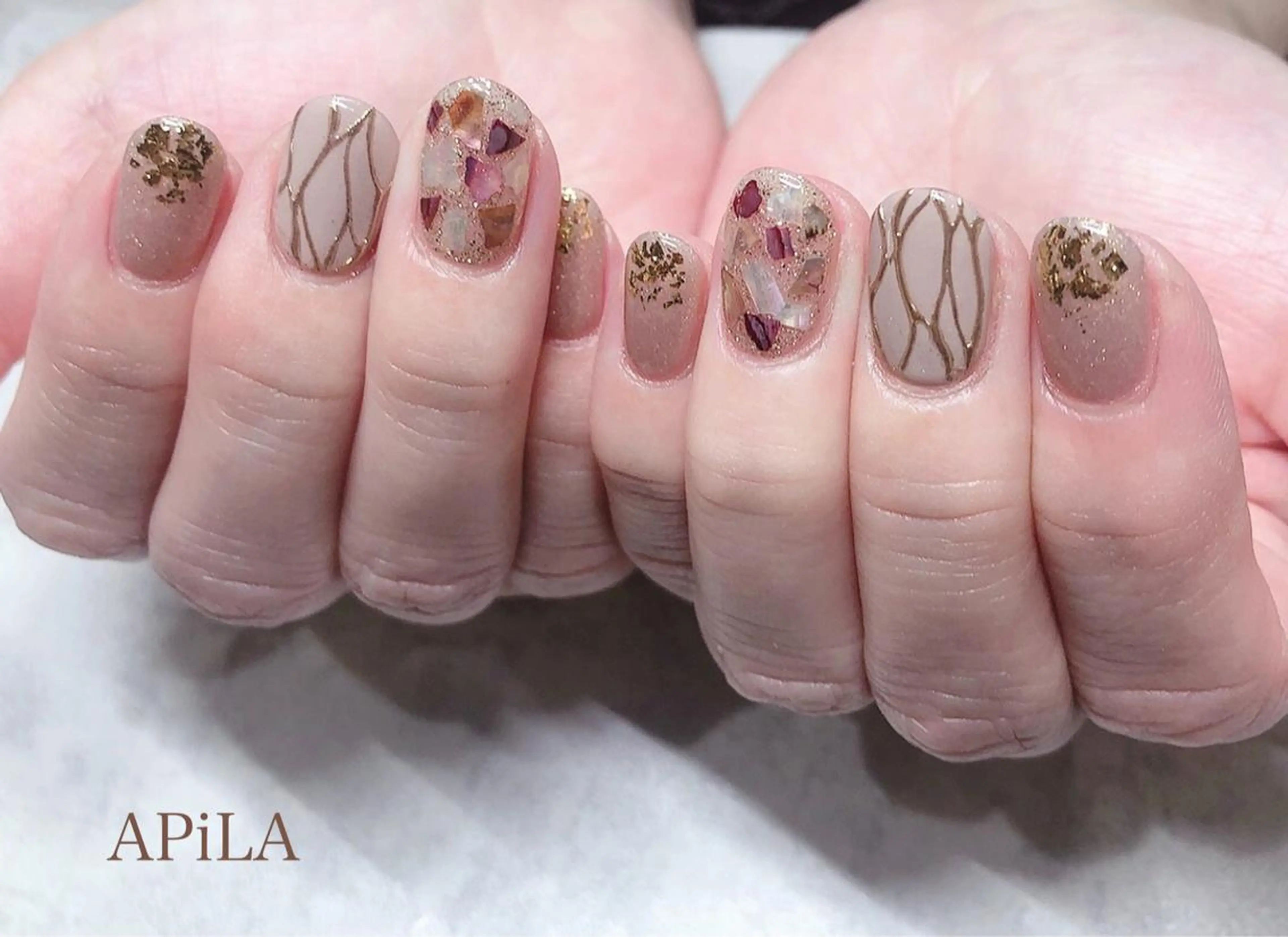 ネイル APiLA 甲斐田のネイルデザイン