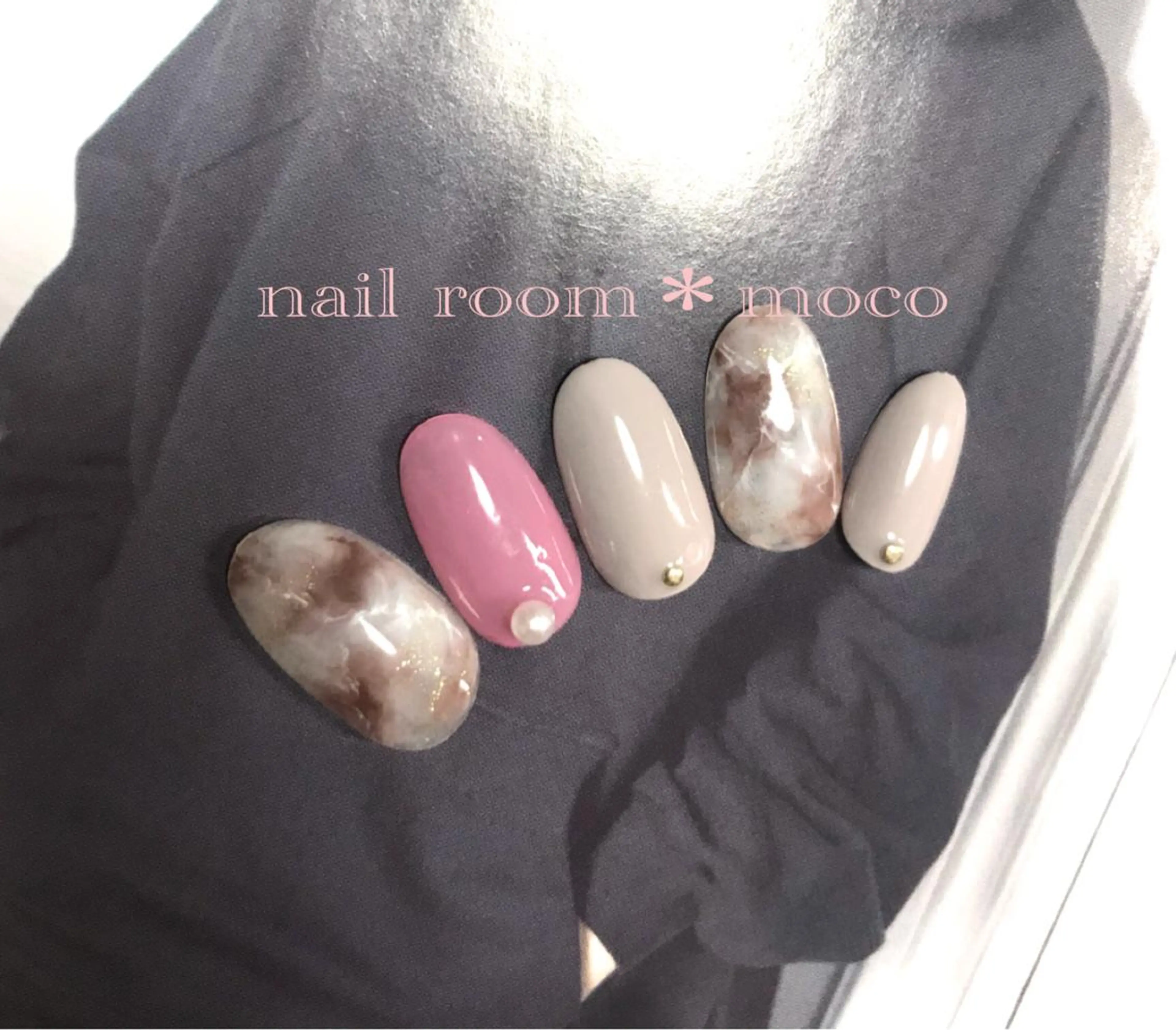 ネイル nailroom mocoのネイルデザイン