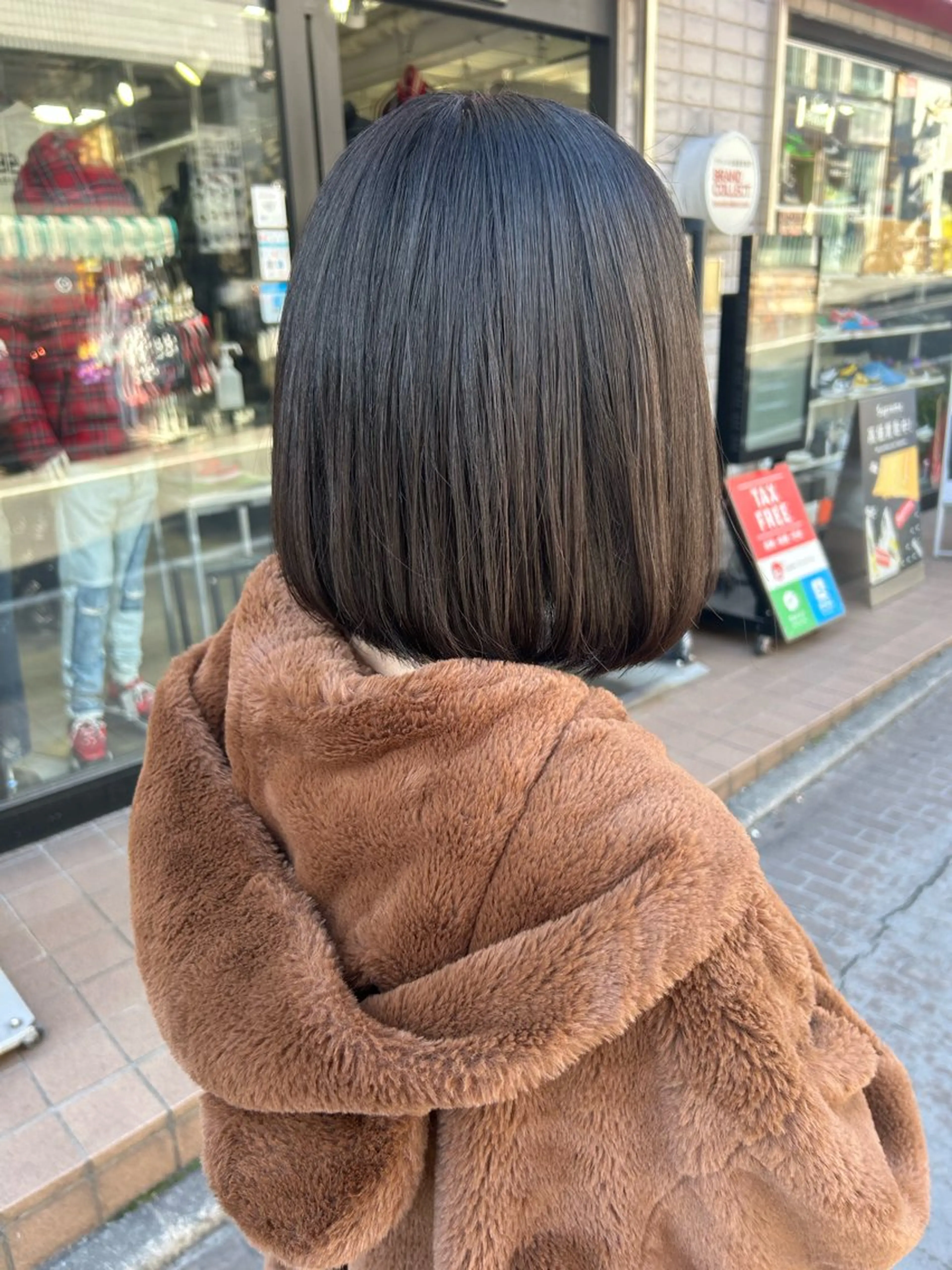 ショート 切りっぱなしボブ ボブ 縮毛矯正 縮毛•ハイトーン ・着付け Runaのヘアスタイル