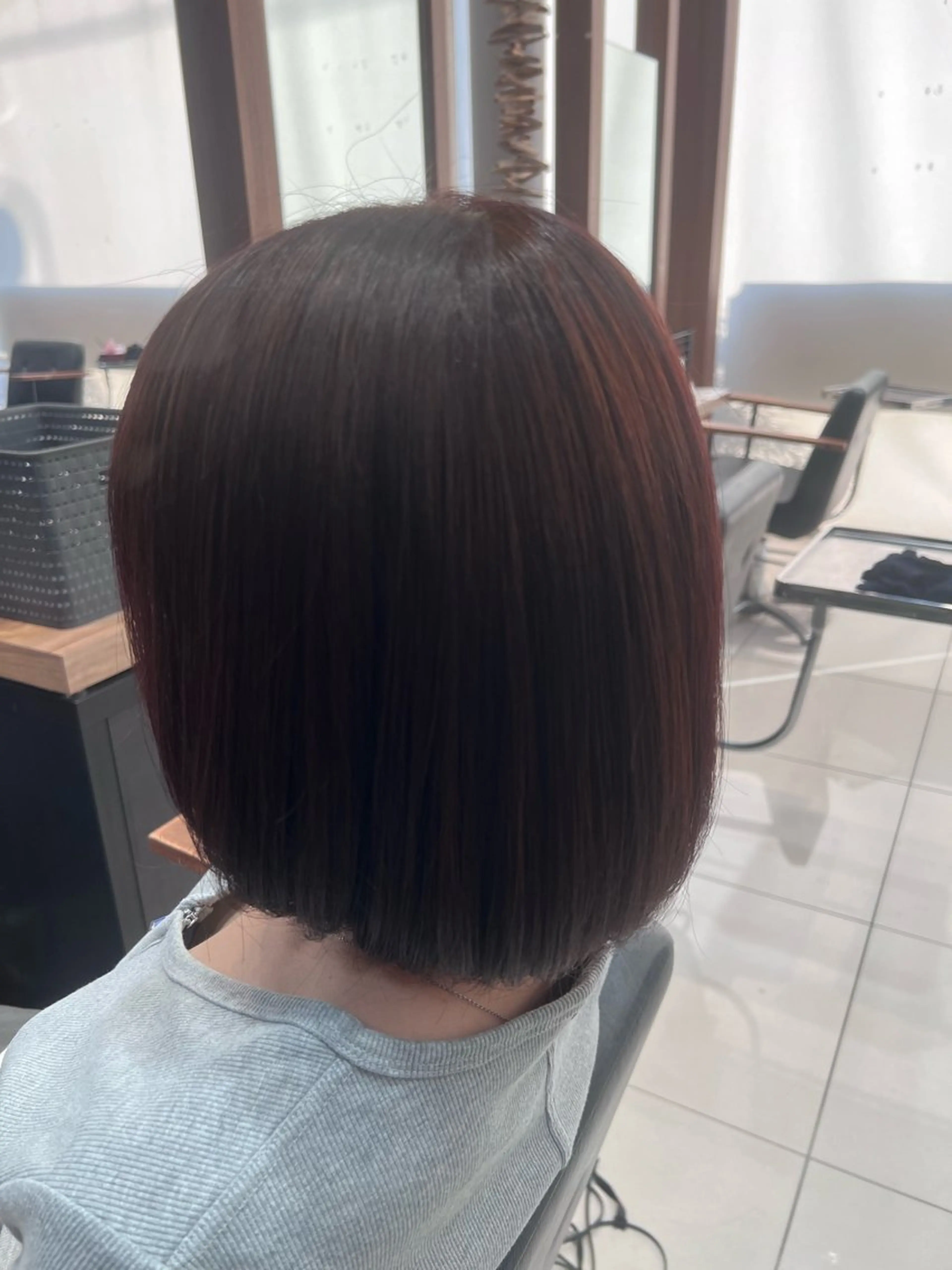 カラー ブラウンカラー ピンクカラー ayaka🌻 艶カラー✨縮毛矯正のヘアスタイル