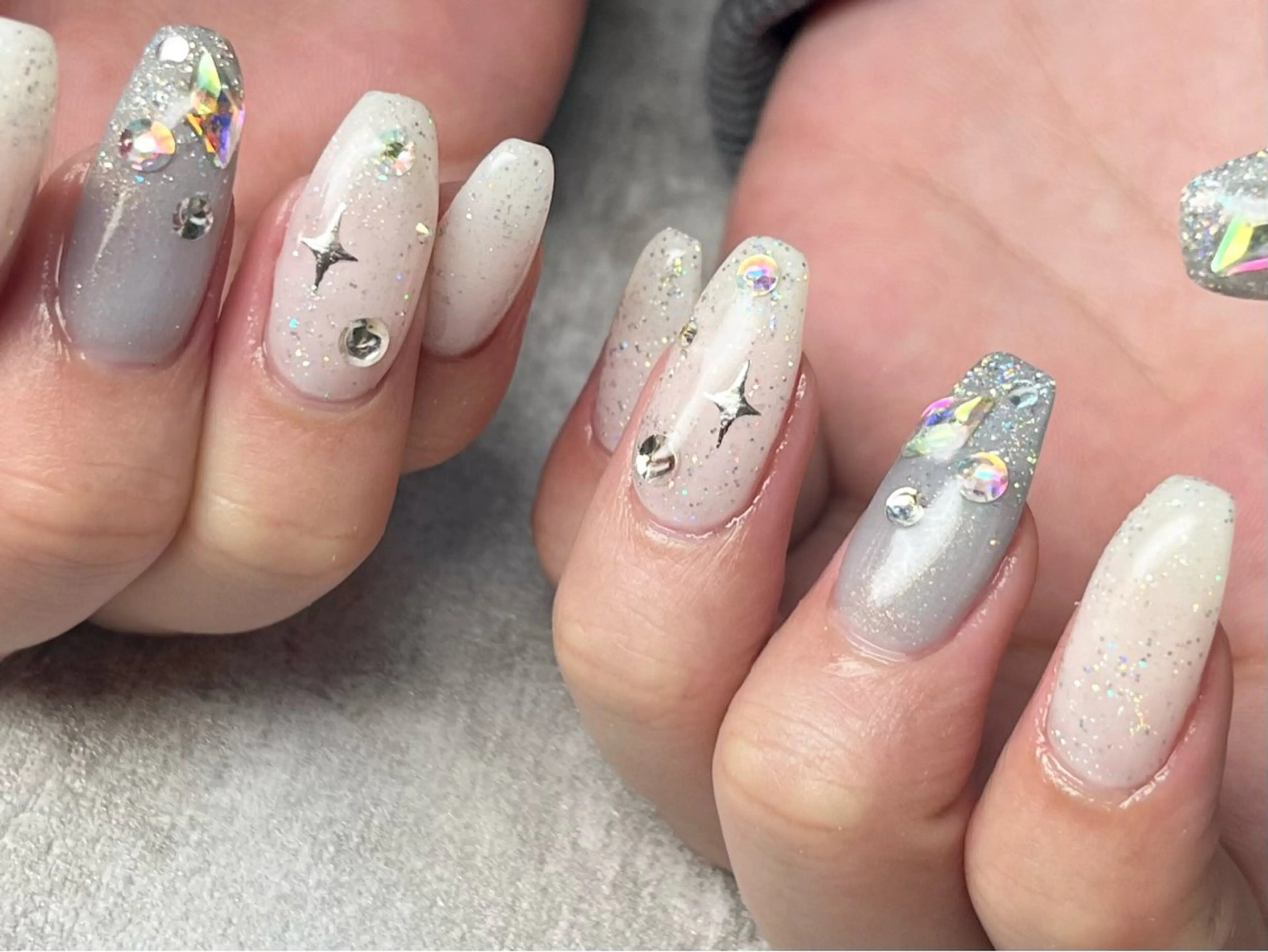 ネイル ハンドネイル Queennail 北堀江Yumiのネイルデザイン