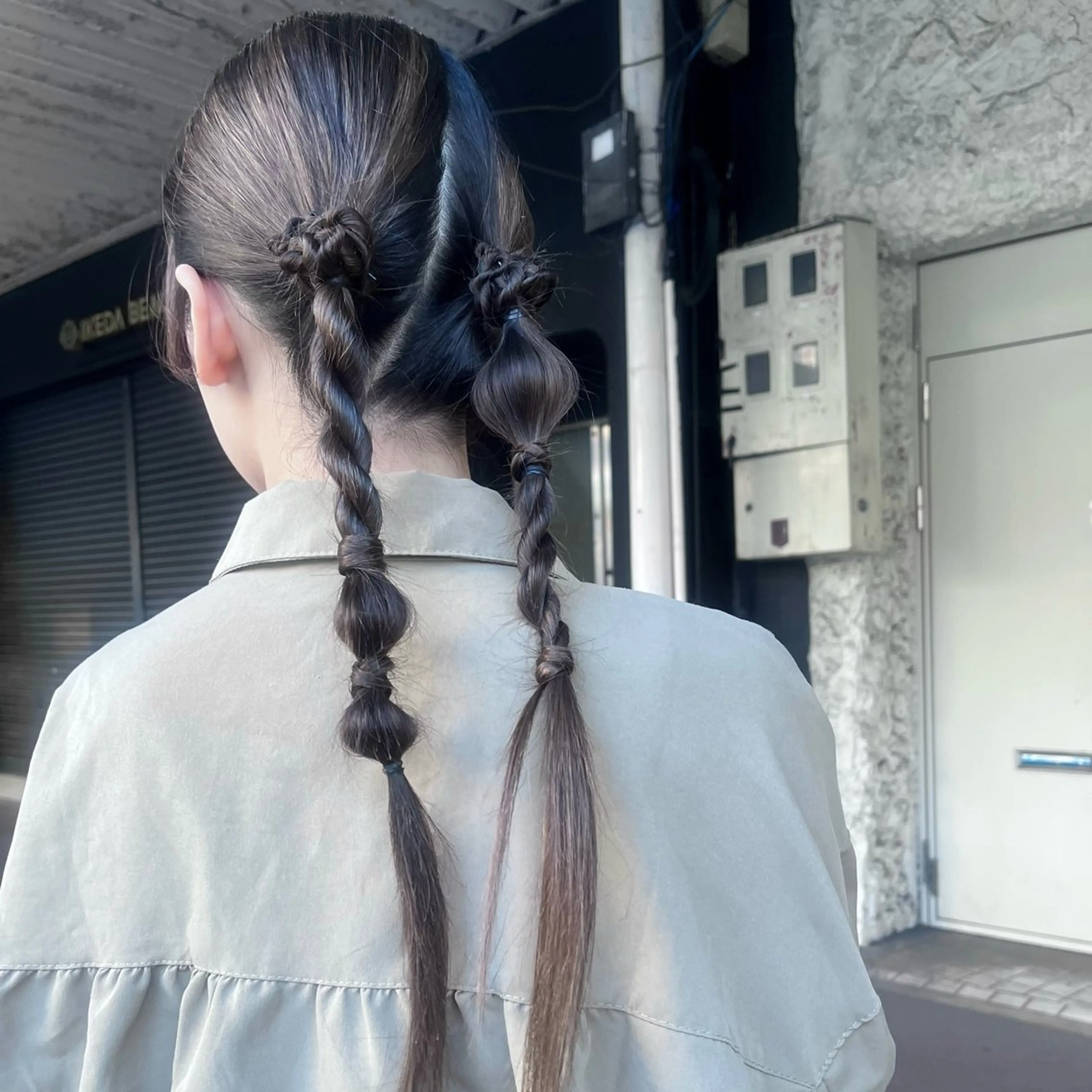 ヘアアレンジ Rinkaアレンジ/ 顔まわり/縮毛矯正のヘアスタイル