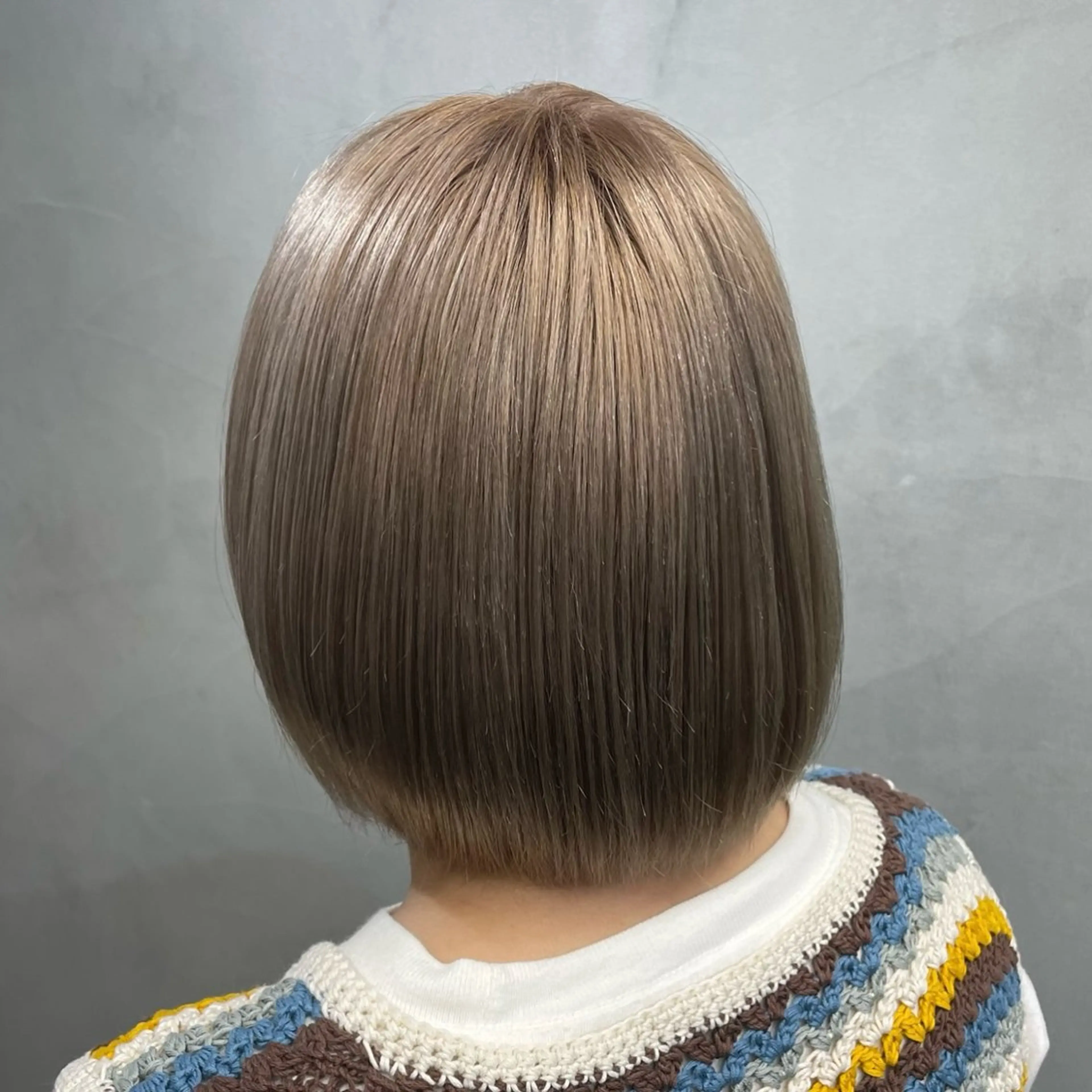 ミディアム カラー ヘアアレンジ fifth 石川 凪のヘアスタイル