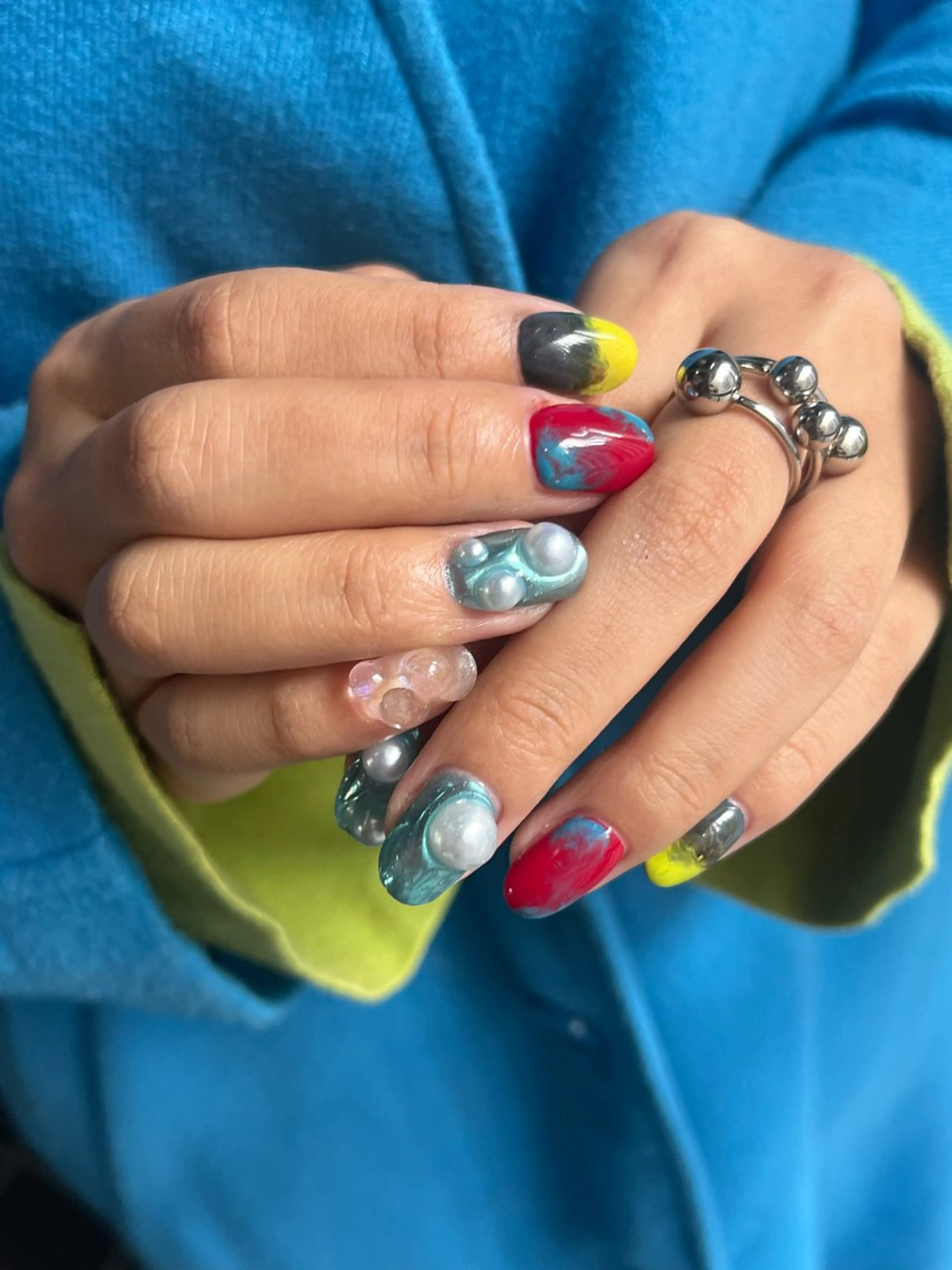 ネイル ハンドネイル Hata nail 🎀個性派ニュアンスのネイルデザイン