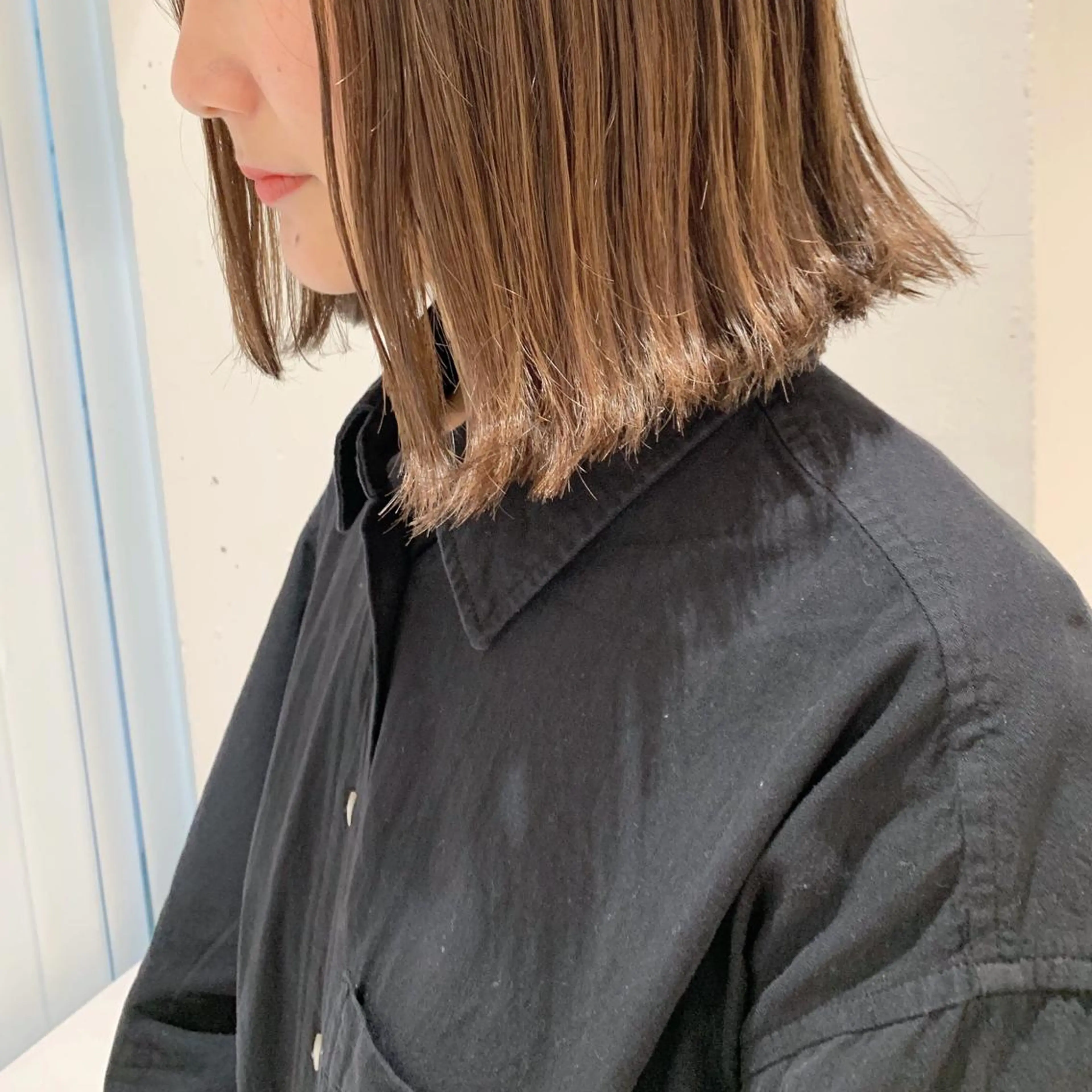 ミディアム カラー ヘアアレンジ ベージュカラー ハイライトカラー ハイライト 🫧透明感カラー/ ボブ/小笠原汐海🪽のヘアスタイル