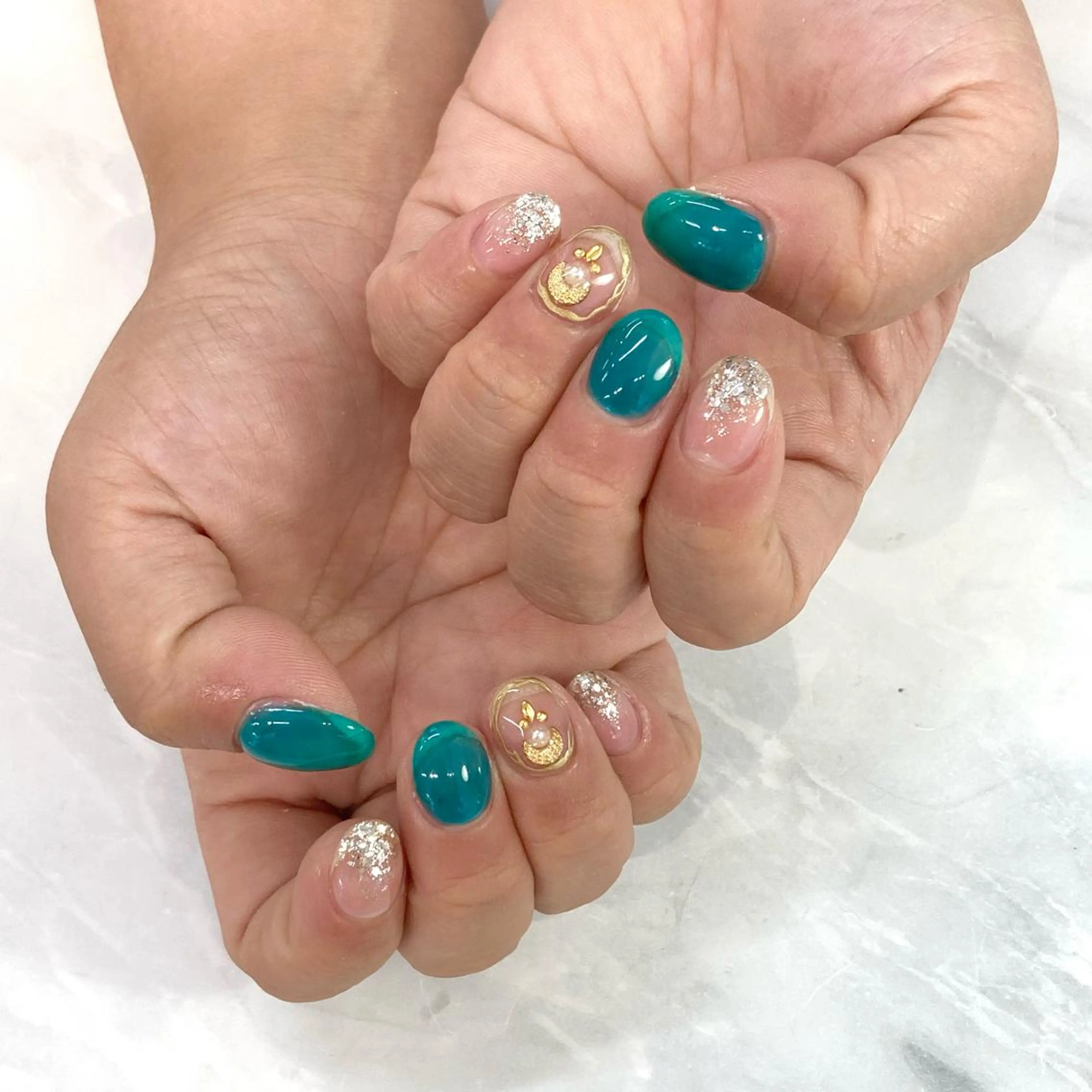 ミディアム ネイル クリアネイル KODA308 Saoriのネイルデザイン