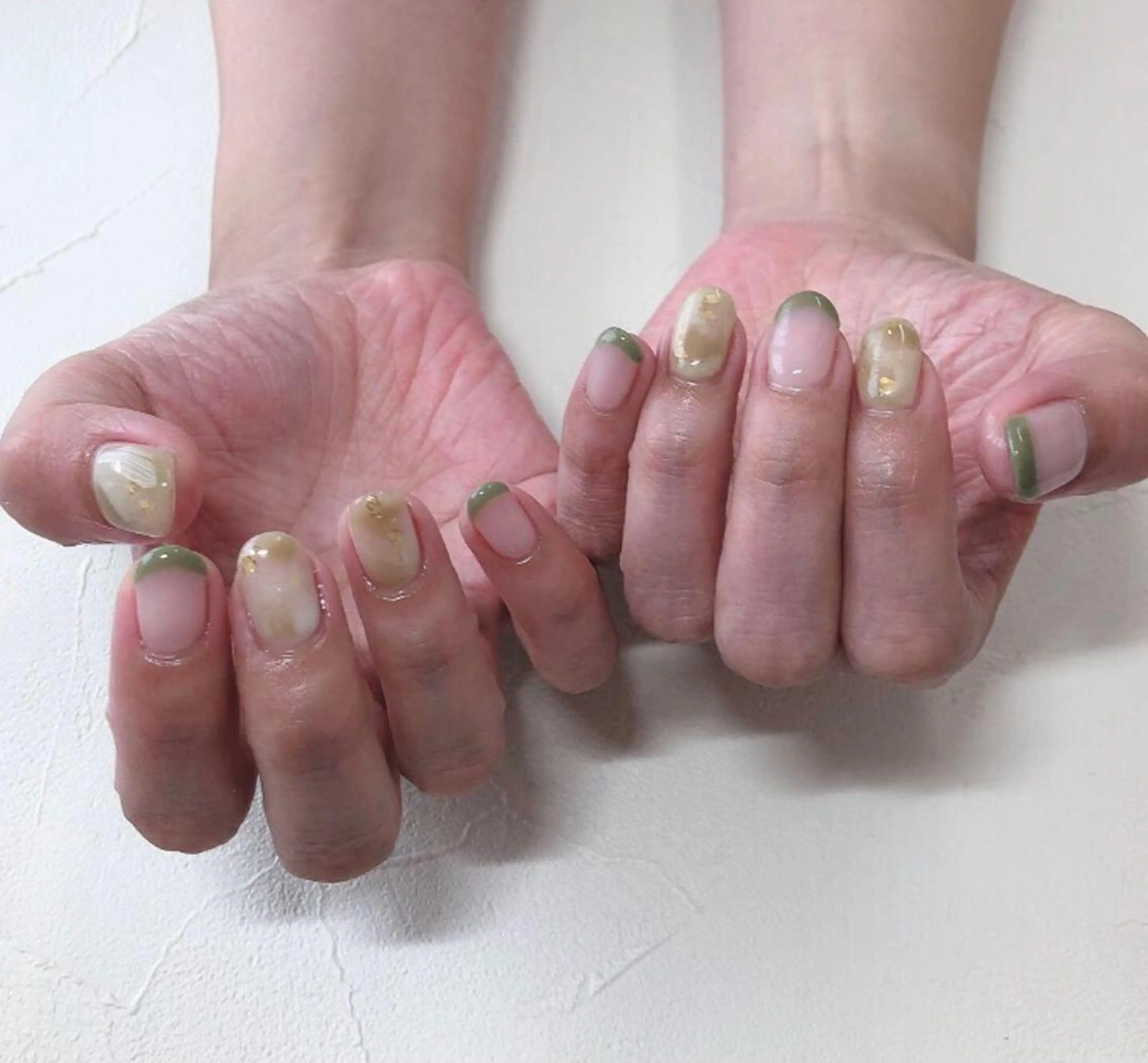 ネイル ニュアンスネイル ピスタチオネイル nails 🎀meのネイルデザイン