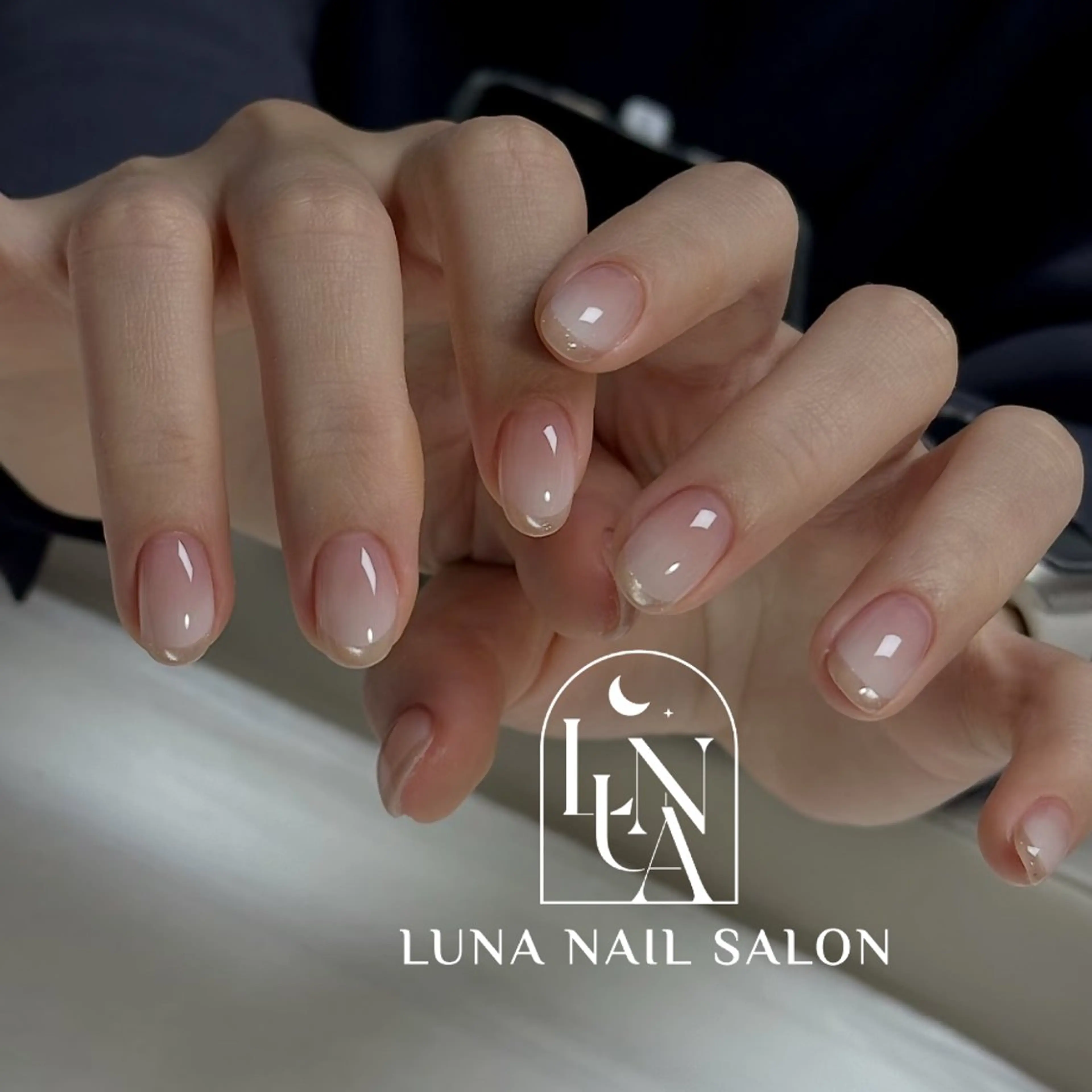 ネイル ハンドネイル フットネイル ハンドケア LUNA Nail salon💕のネイルデザイン
