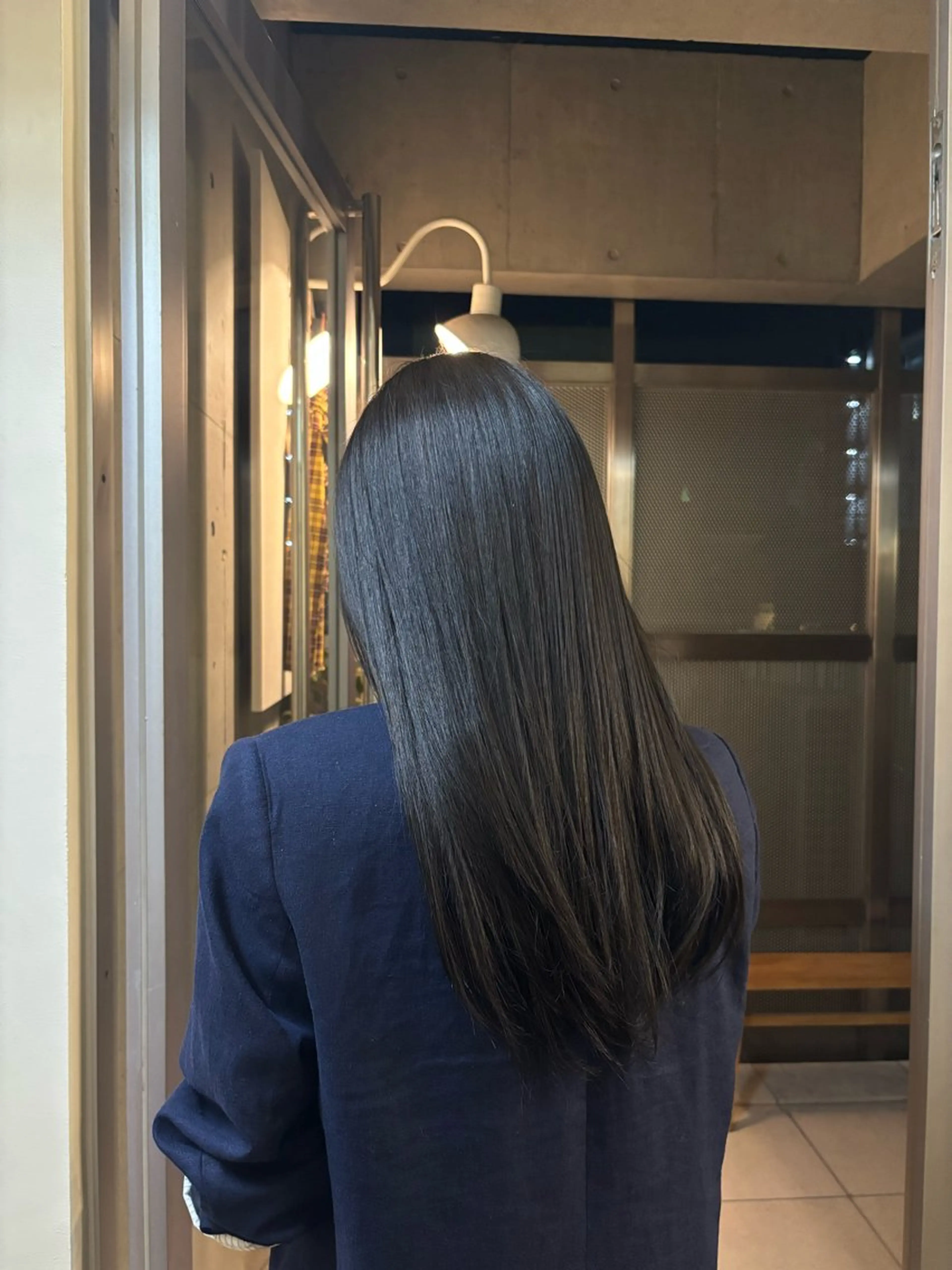 ロング ヘアカラー トリートメント 似合わせ透明感カラー ／emiのヘアスタイル