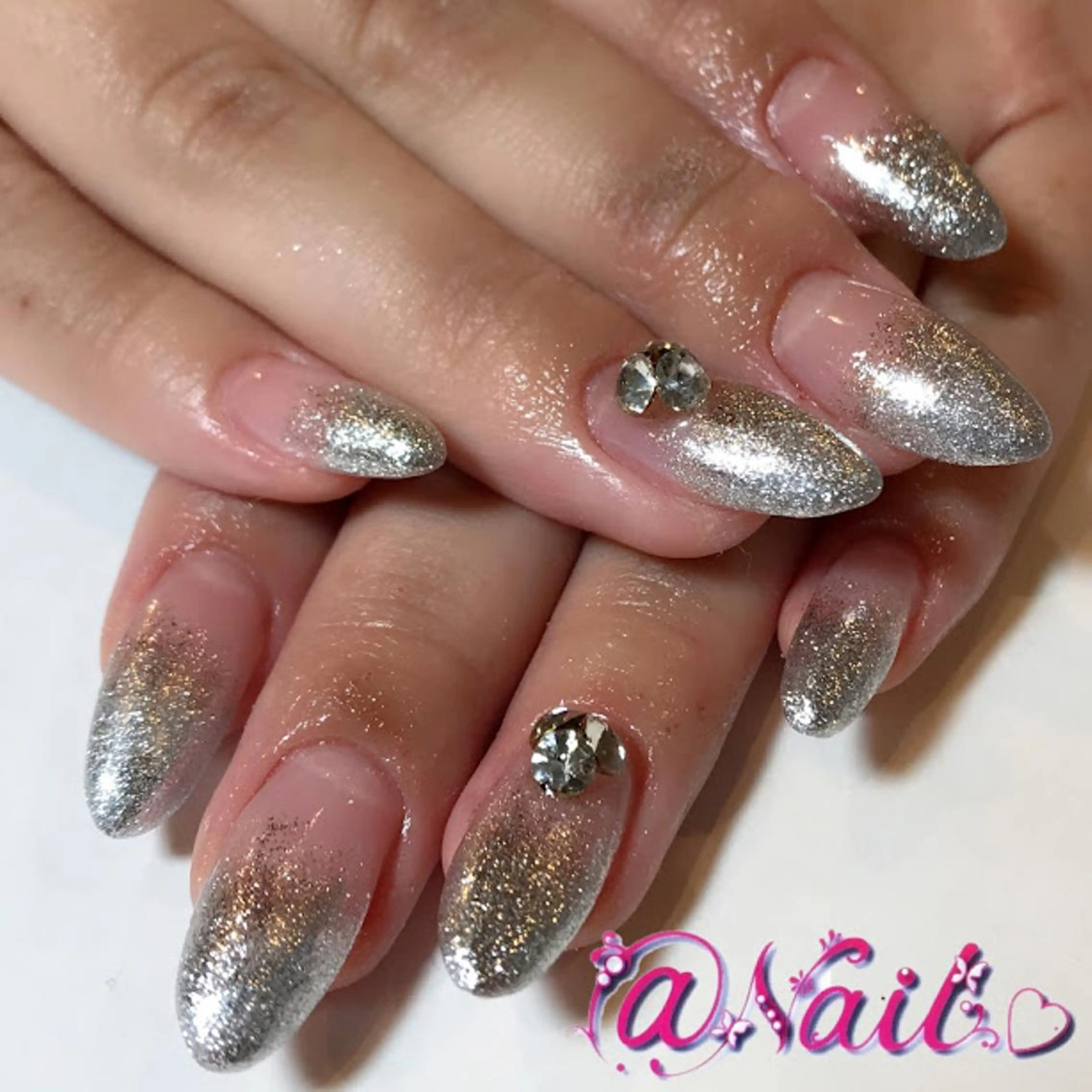 ネイル 小尾 栞のネイルデザイン