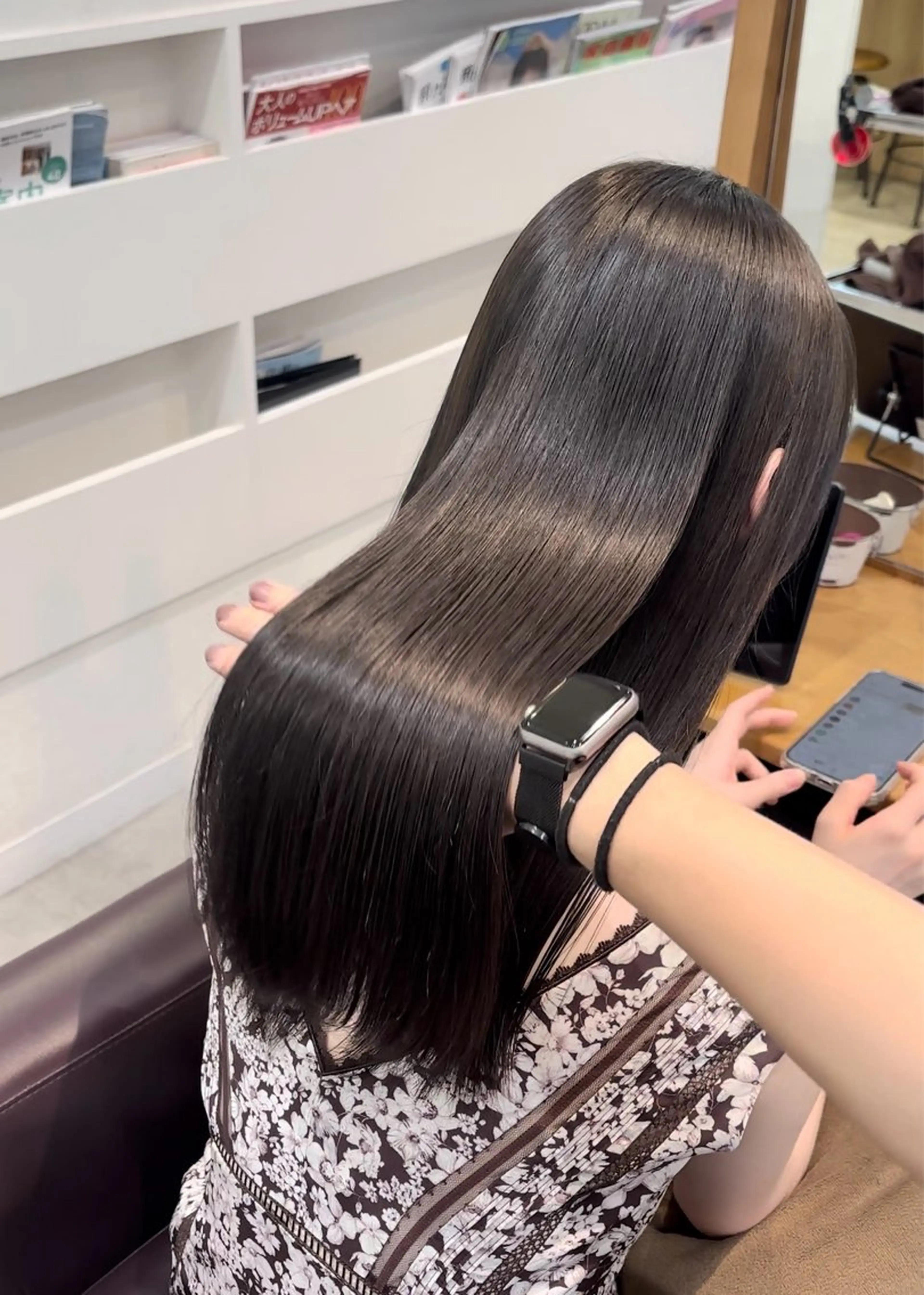 セミロング カラー 似合わせカット 透明感カラー/中野のヘアスタイル