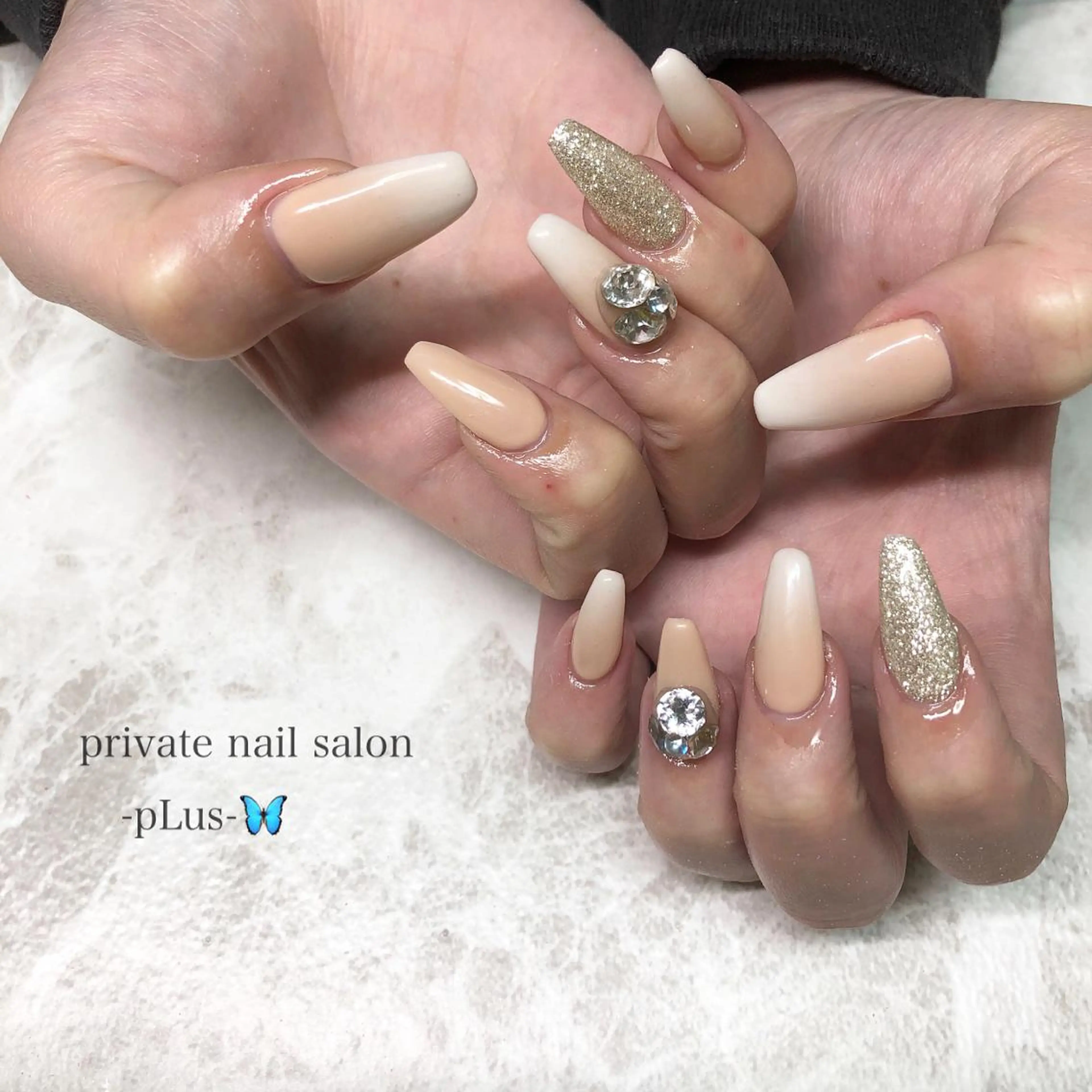 ネイル ストーンネイル nail salon 7 _seven_のネイルデザイン