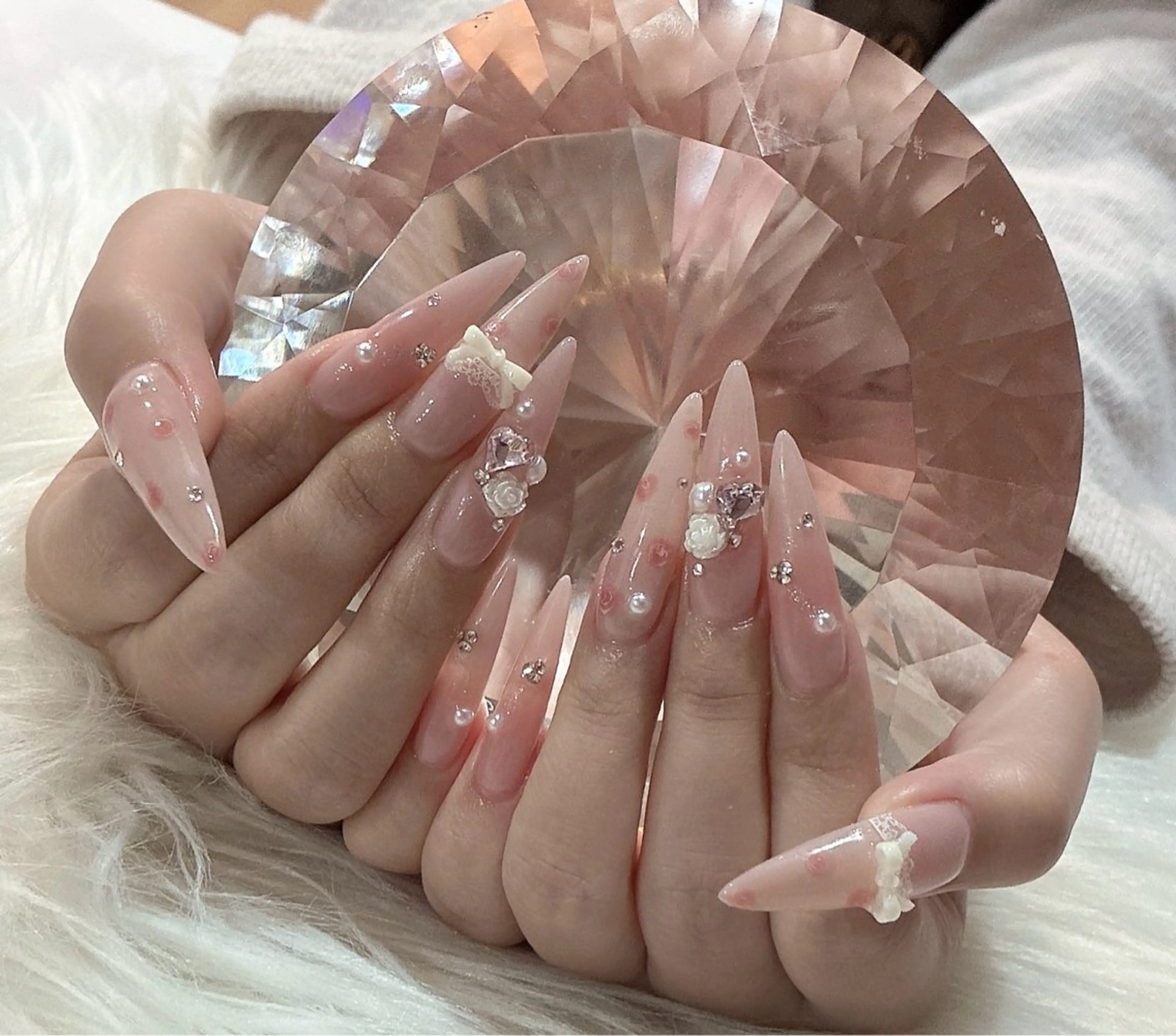 ネイル ハンドネイル LoaChaton kaeのネイルデザイン