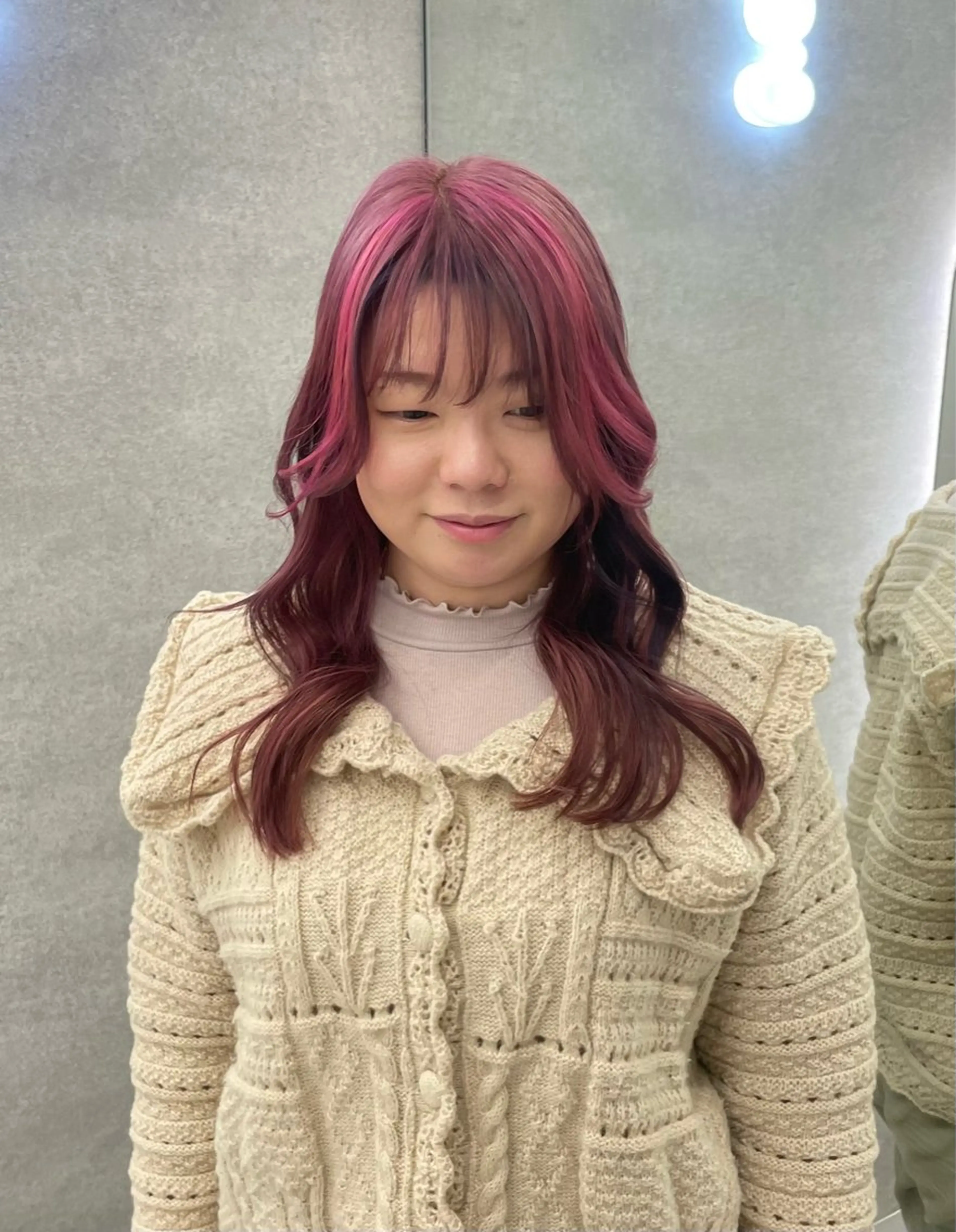 ロング カラー ブリーチ ピンクカラー パープルカラー ヘアカラー トリートメント 愛華 【geep】のヘアスタイル