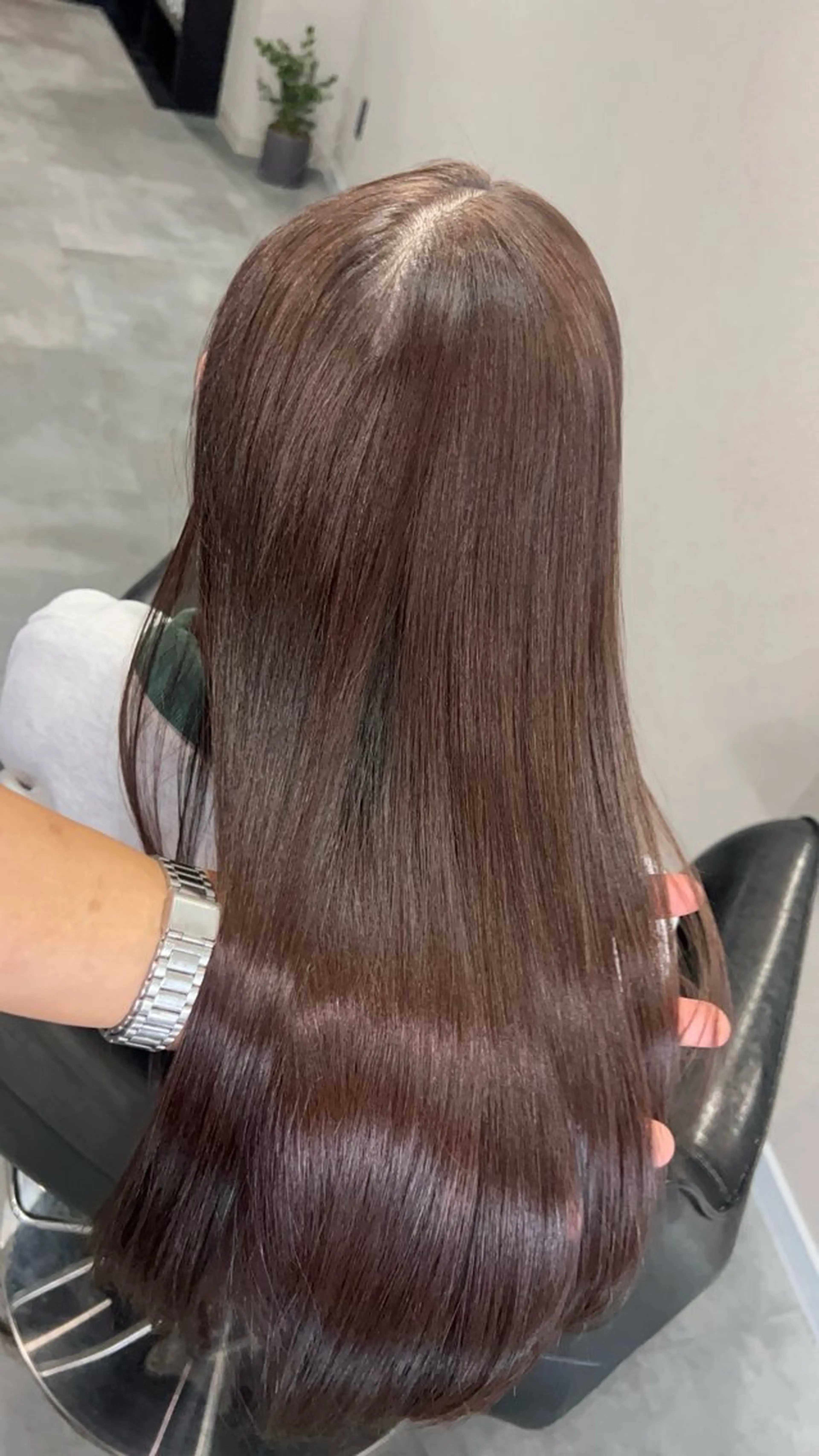 ロング ケアカラー ヘアカラー haircare salon elan joie所属・豊橋駅前/池田こうき /美髪矯正/髪質改善のヘアスタイル