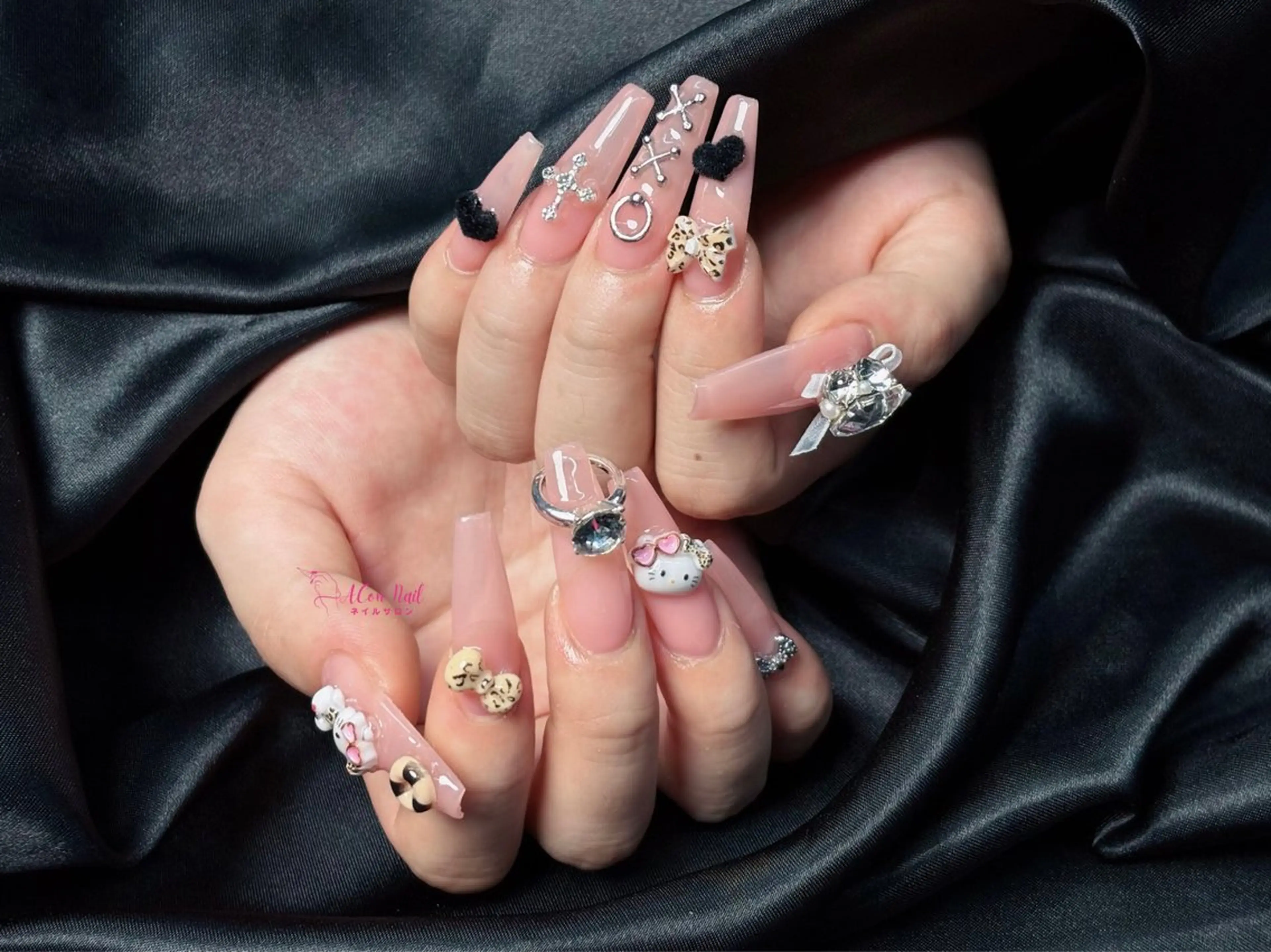 ネイル 桜ネイル 長さ出し フラワーネイル フレンチネイル ジェルネイル ハンドネイル ACon NailSalonのネイルデザイン