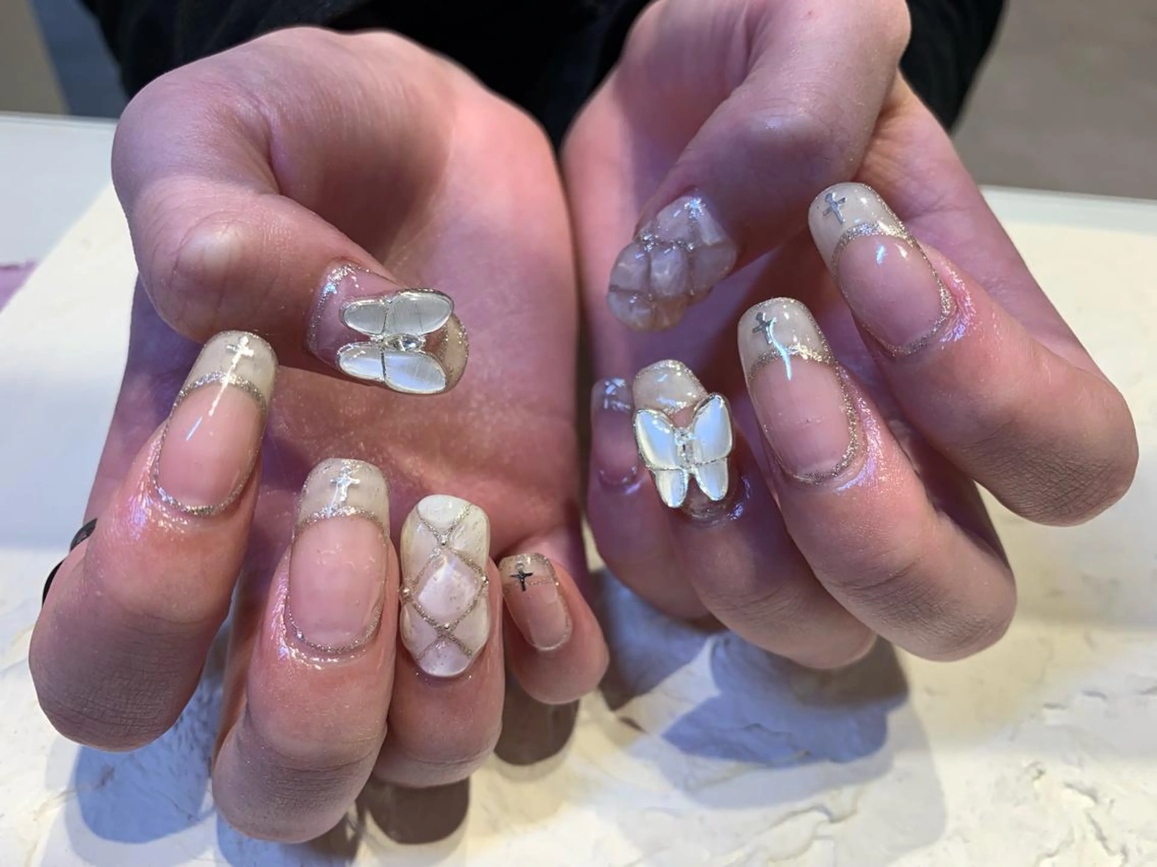 ネイル キラキラネイル 持ち込み マキノ ユイのネイルデザイン