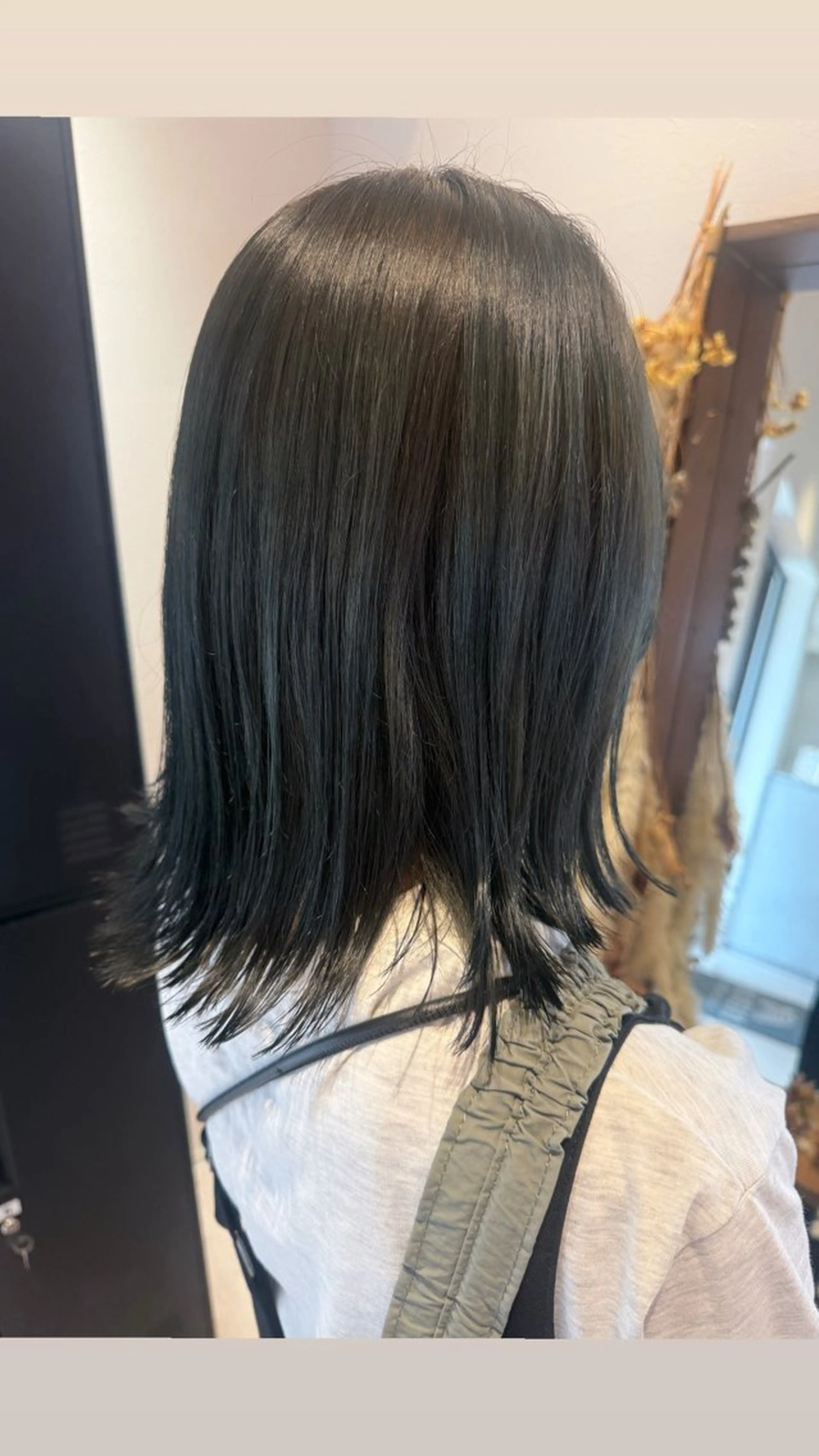 ミディアム Cherish宝塚店所属・Cherish 古田 瑞葵のヘアスタイル