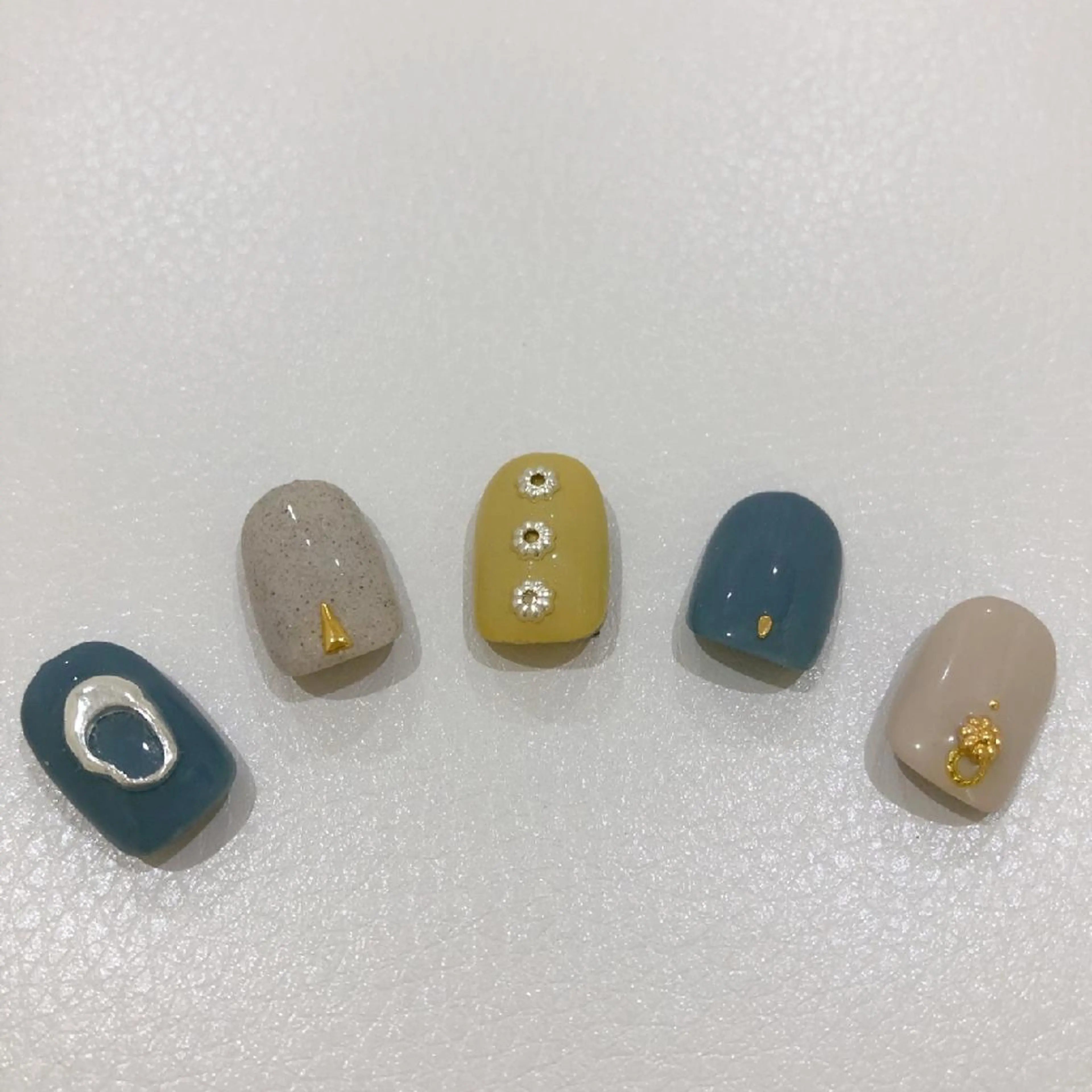 ネイル アートネイル ハンドネイル Nail&eye Belire 新宿のネイルデザイン