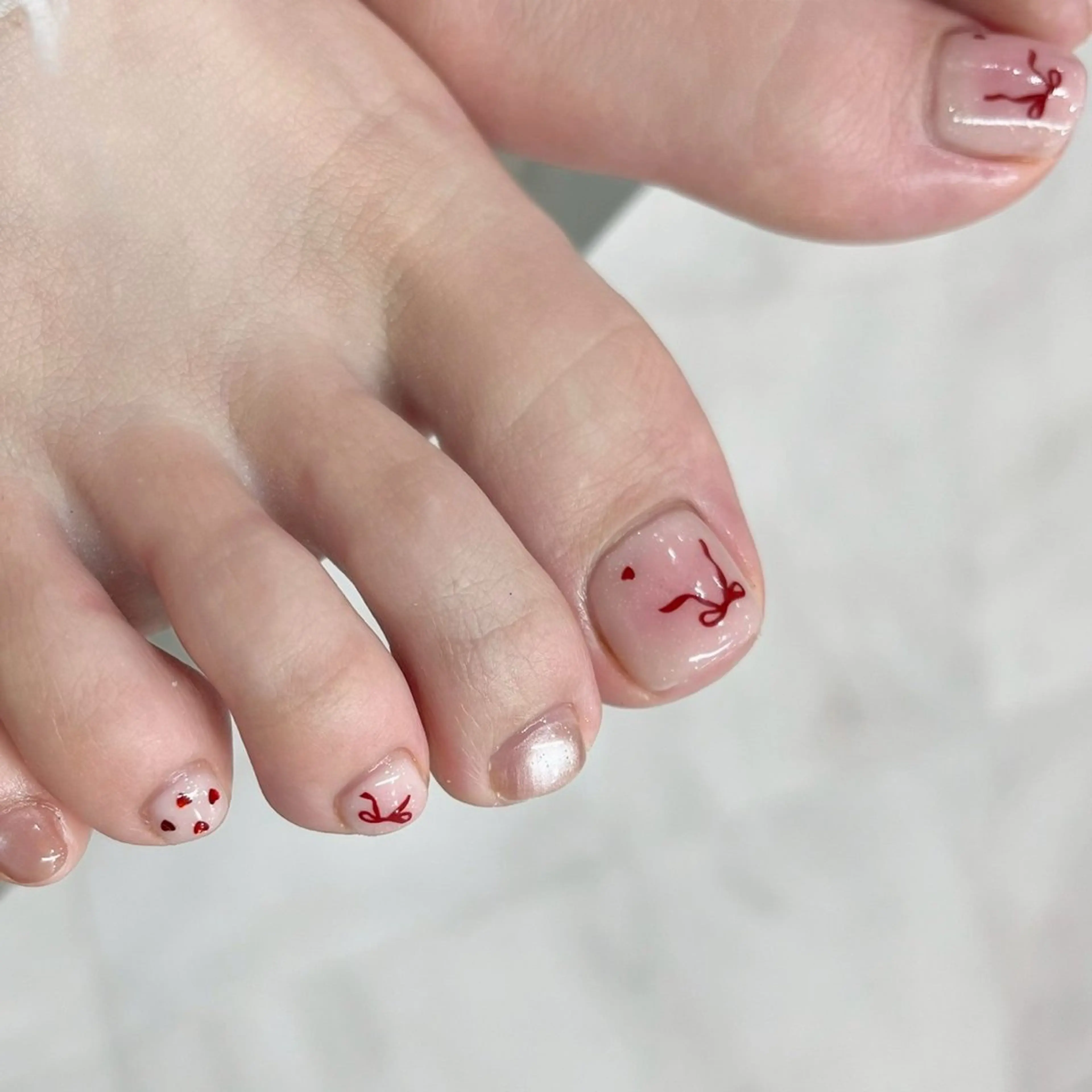 ネイル チークネイル フットネイル バレンタイン フットネイル Halo Nail 【ハロネイル】のネイルデザイン