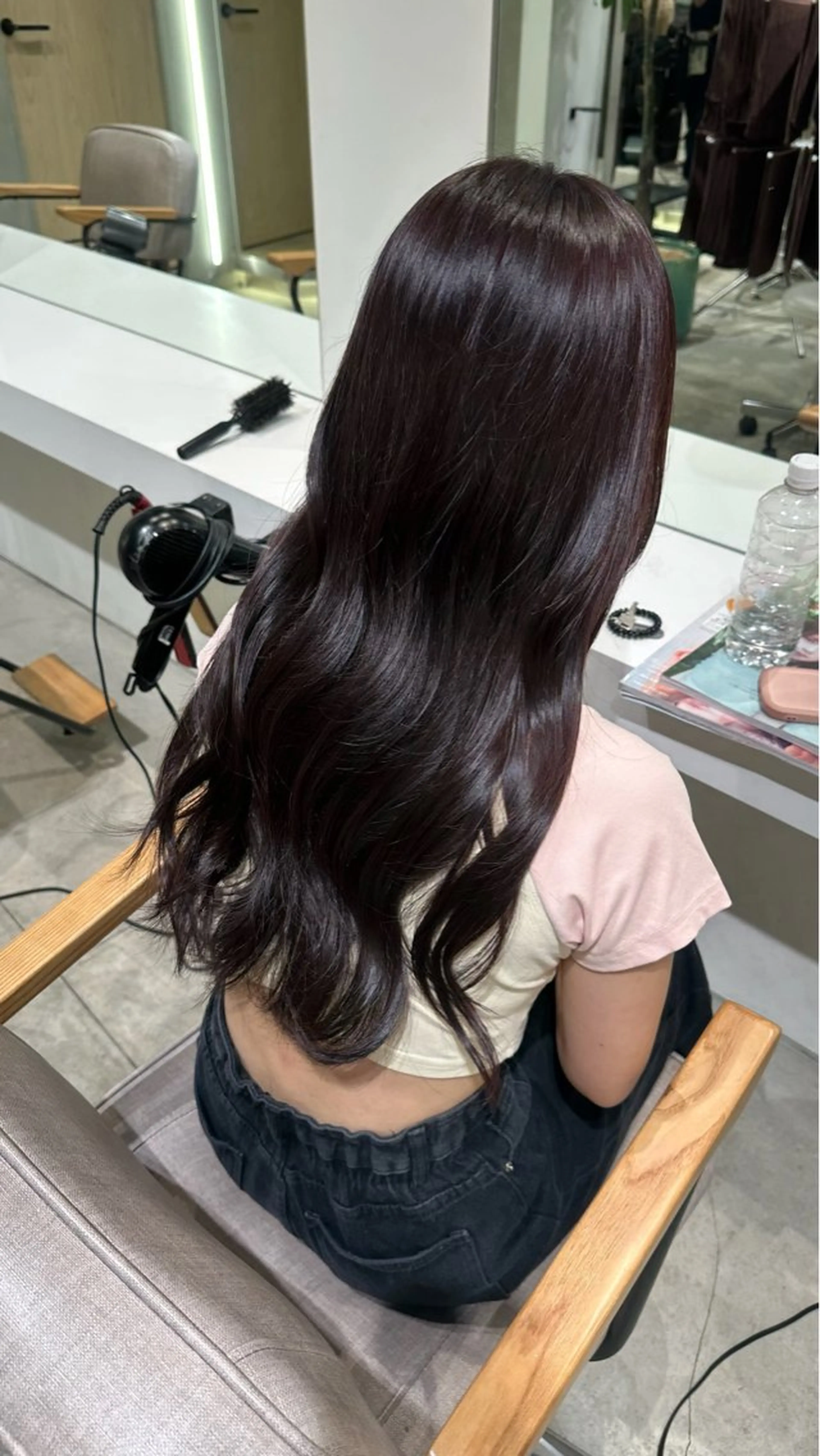 【色落ちまで綺麗な艶感ワンカラー✨ケアTR付き】の写真