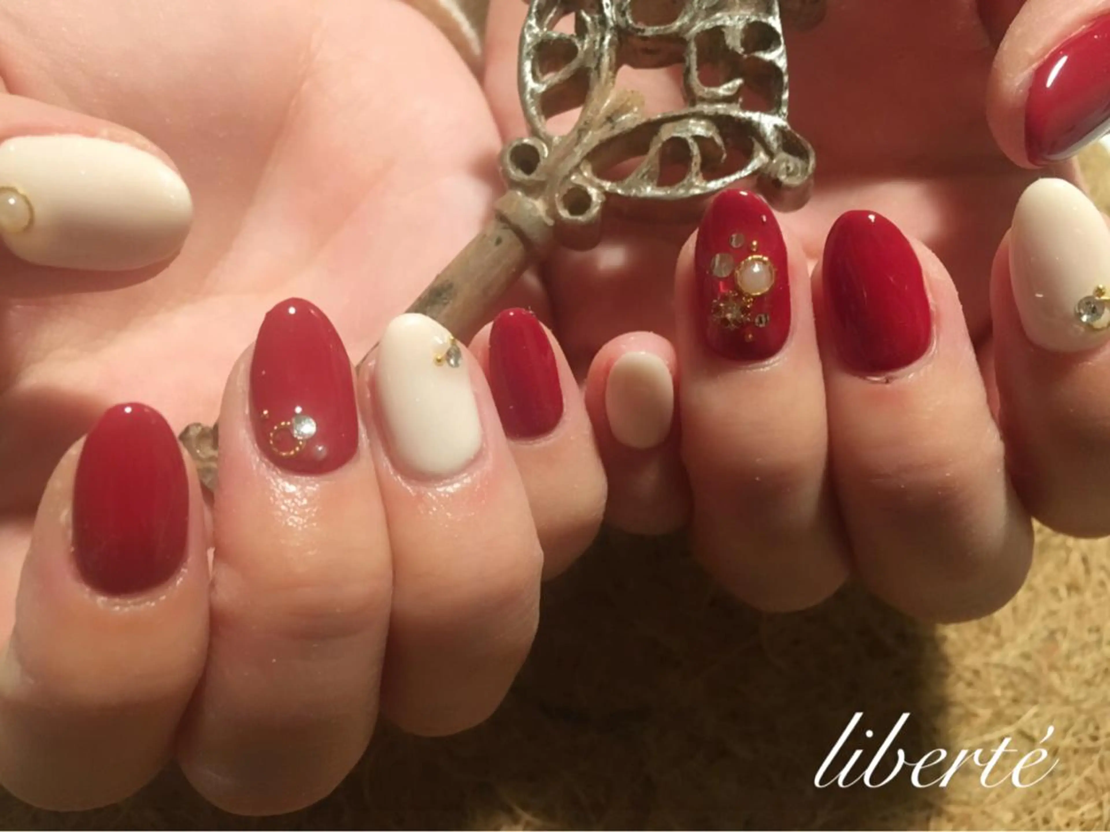 ネイル liberté (リベルテ)のネイルデザイン