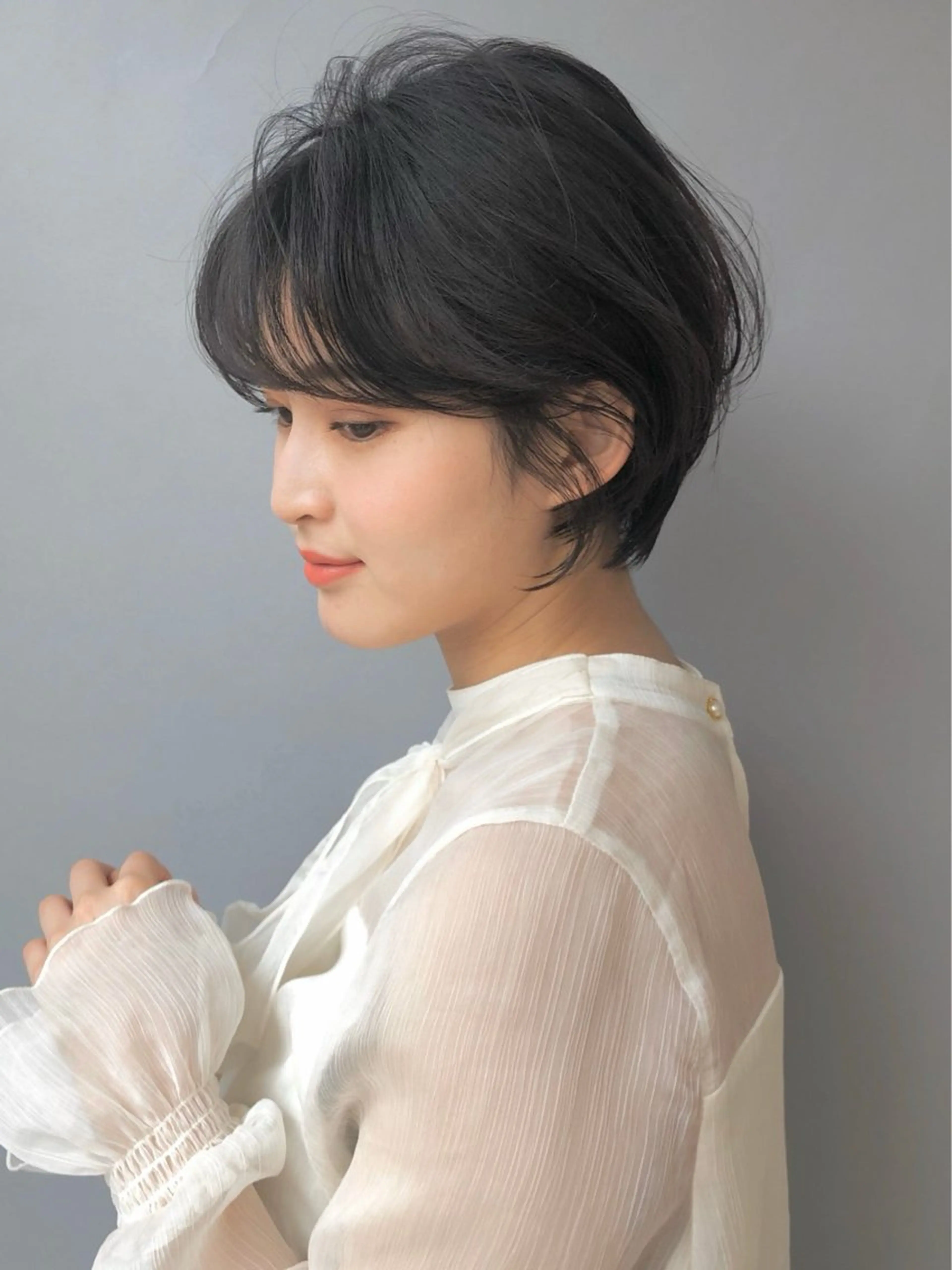 ショート カラー パーマ 菅野 恵のヘアスタイル
