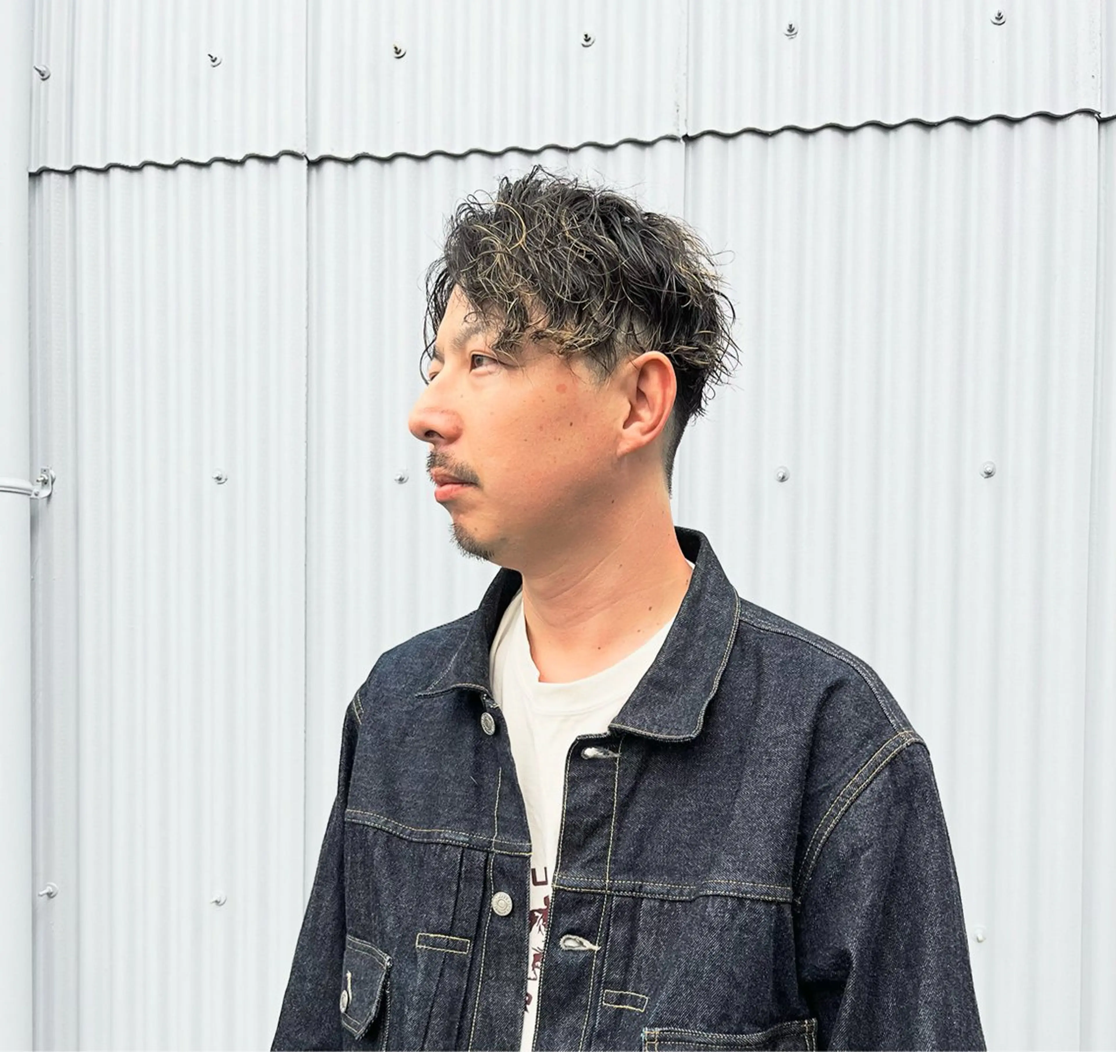 ショート パーマ メンズ 榊原 貫太のヘアスタイル