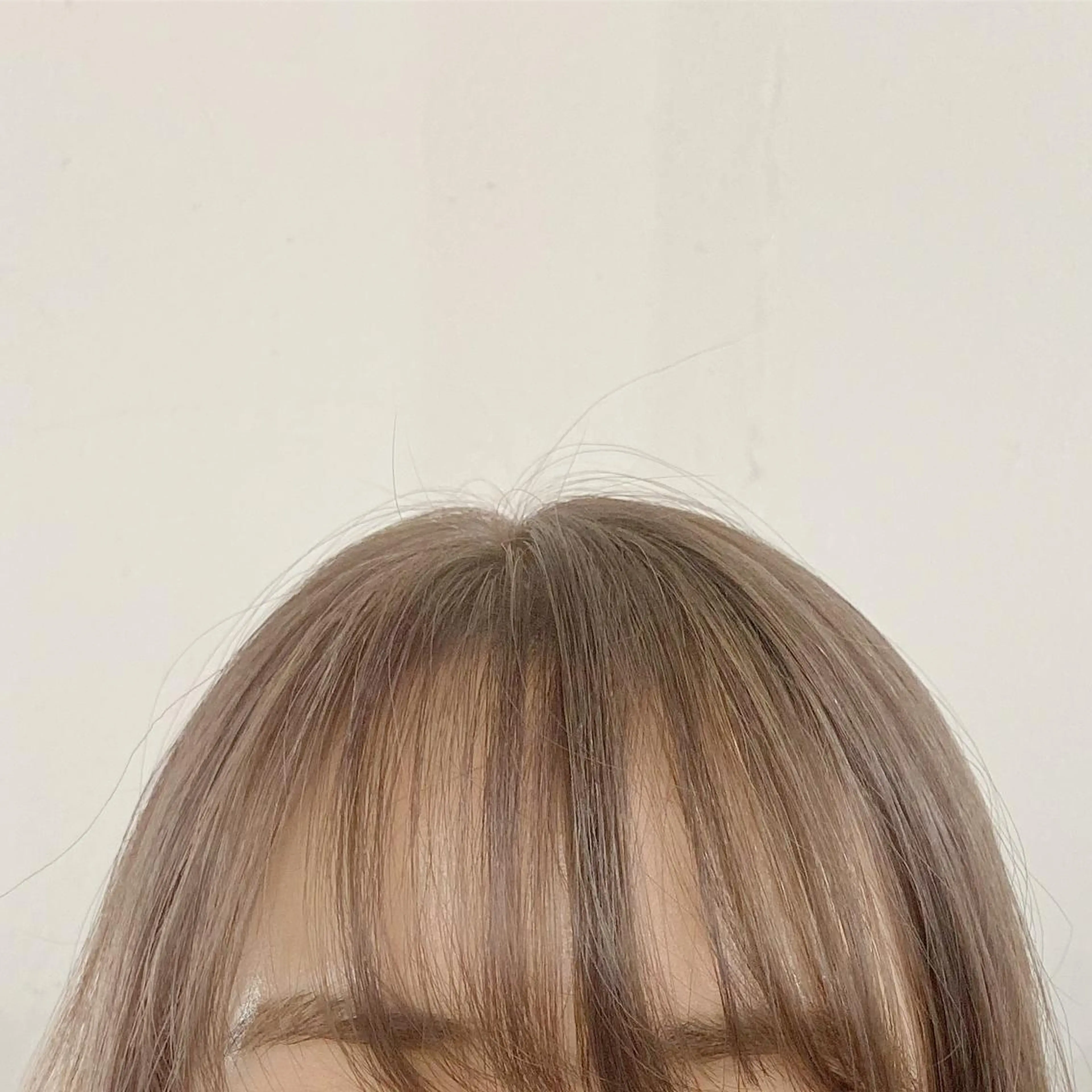 セミロング ハイライト レイヤーカット 榎園 由美のヘアスタイル