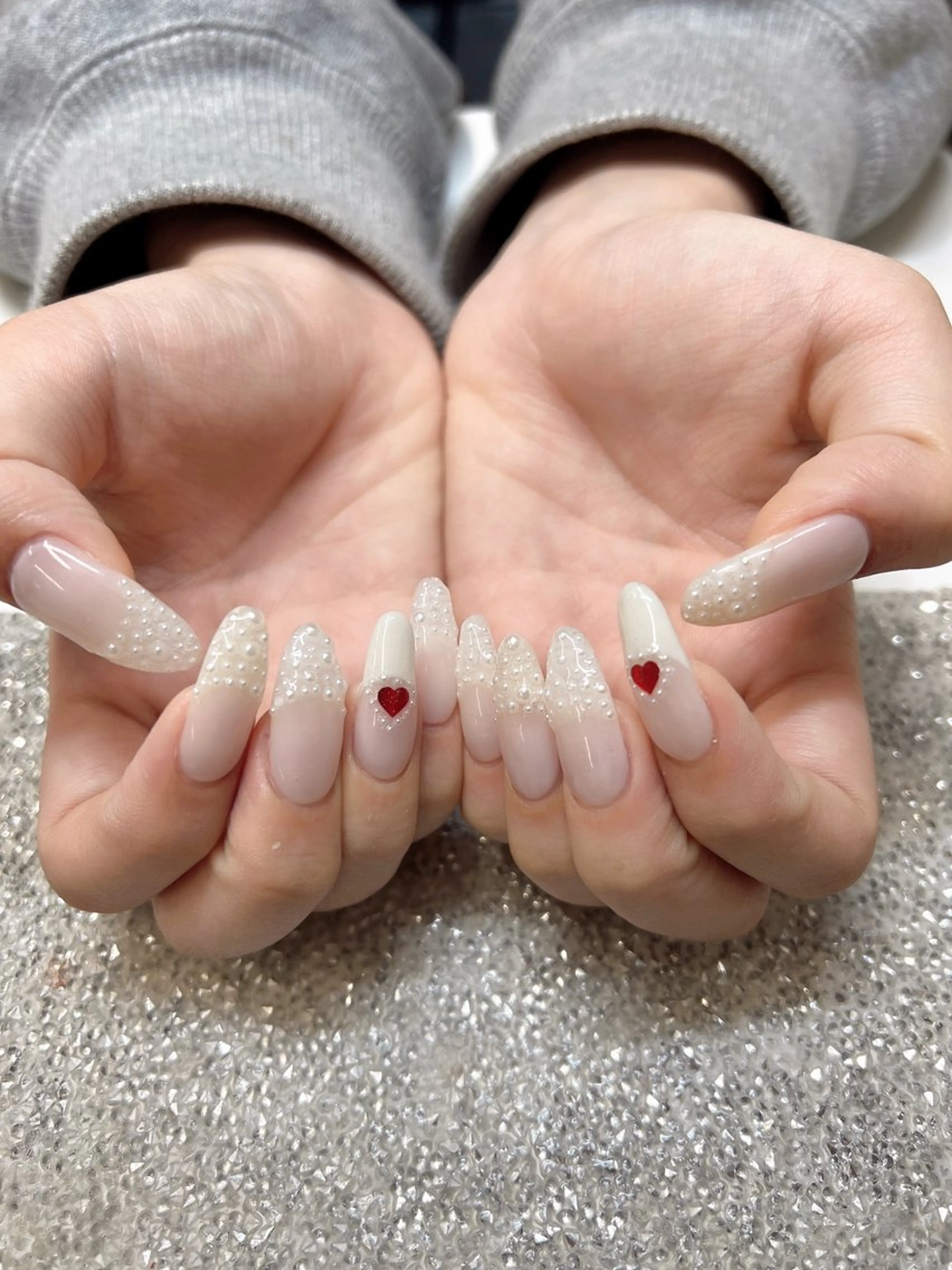 ネイル ガレンドウ 白澤 愛子のネイルデザイン