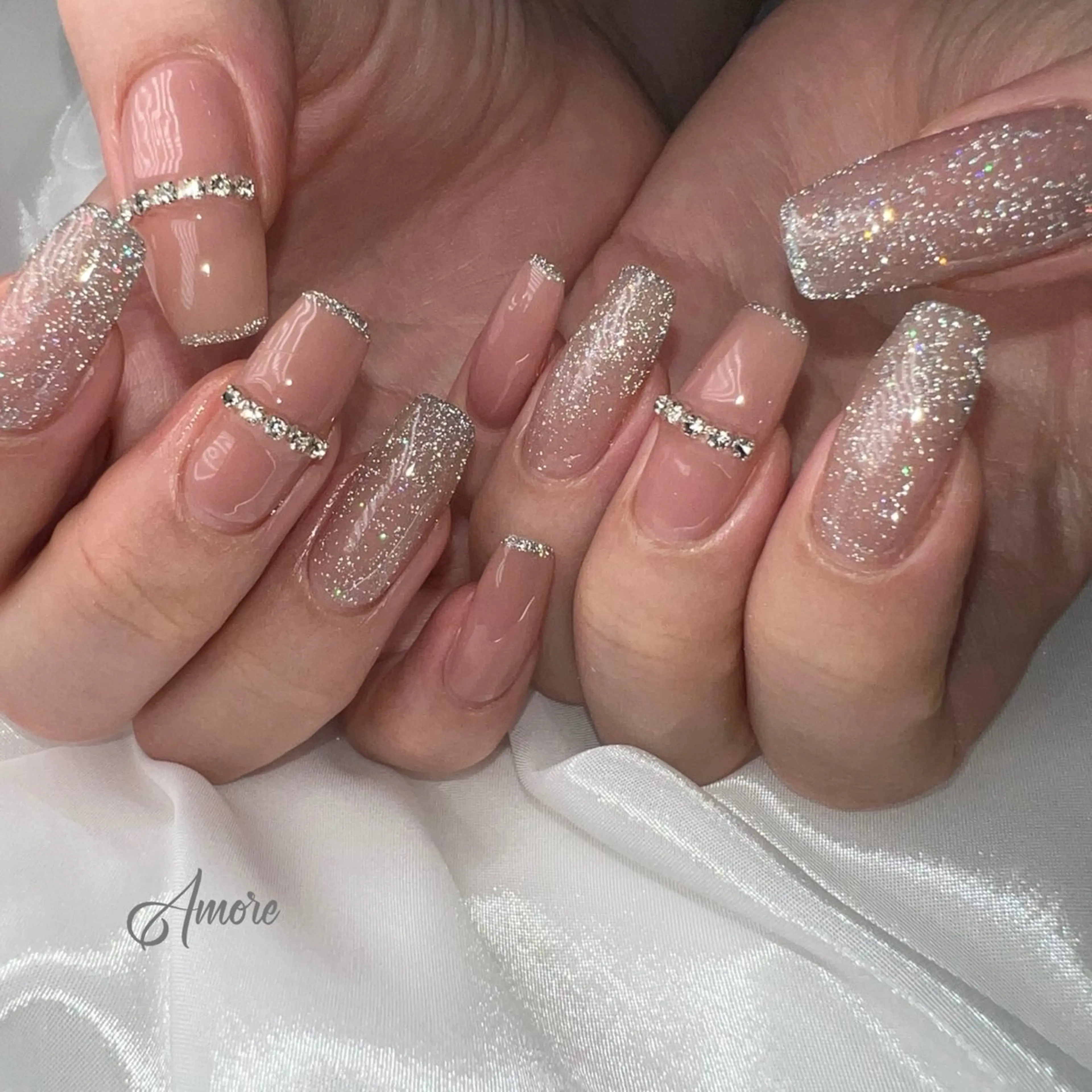 ネイル ジェルネイル キラキラネイル 韓国ネイル マグネットネイル パラジェル You kyehwaのネイルデザイン