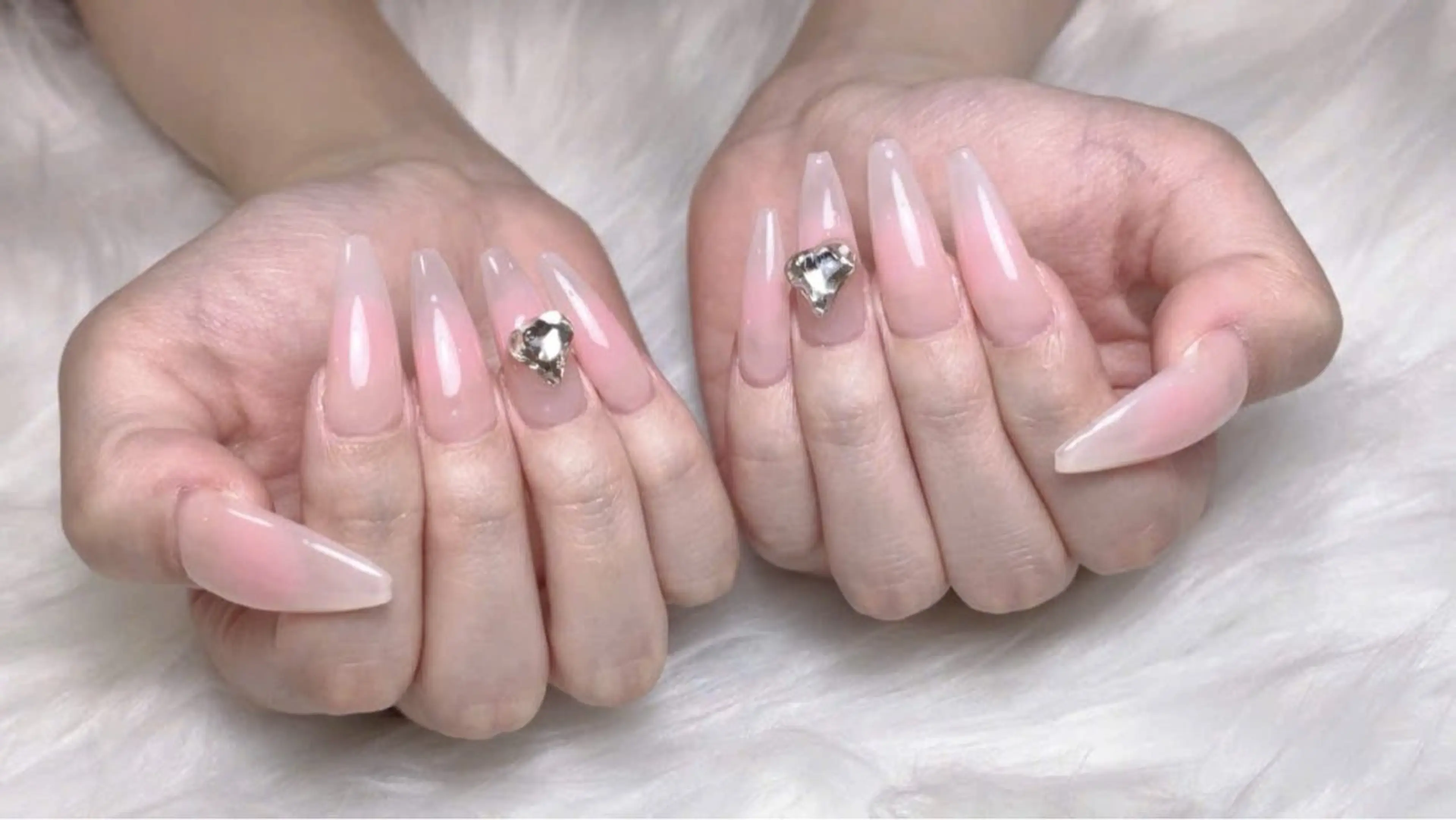 ネイル ハンドネイル REI nailのネイルデザイン