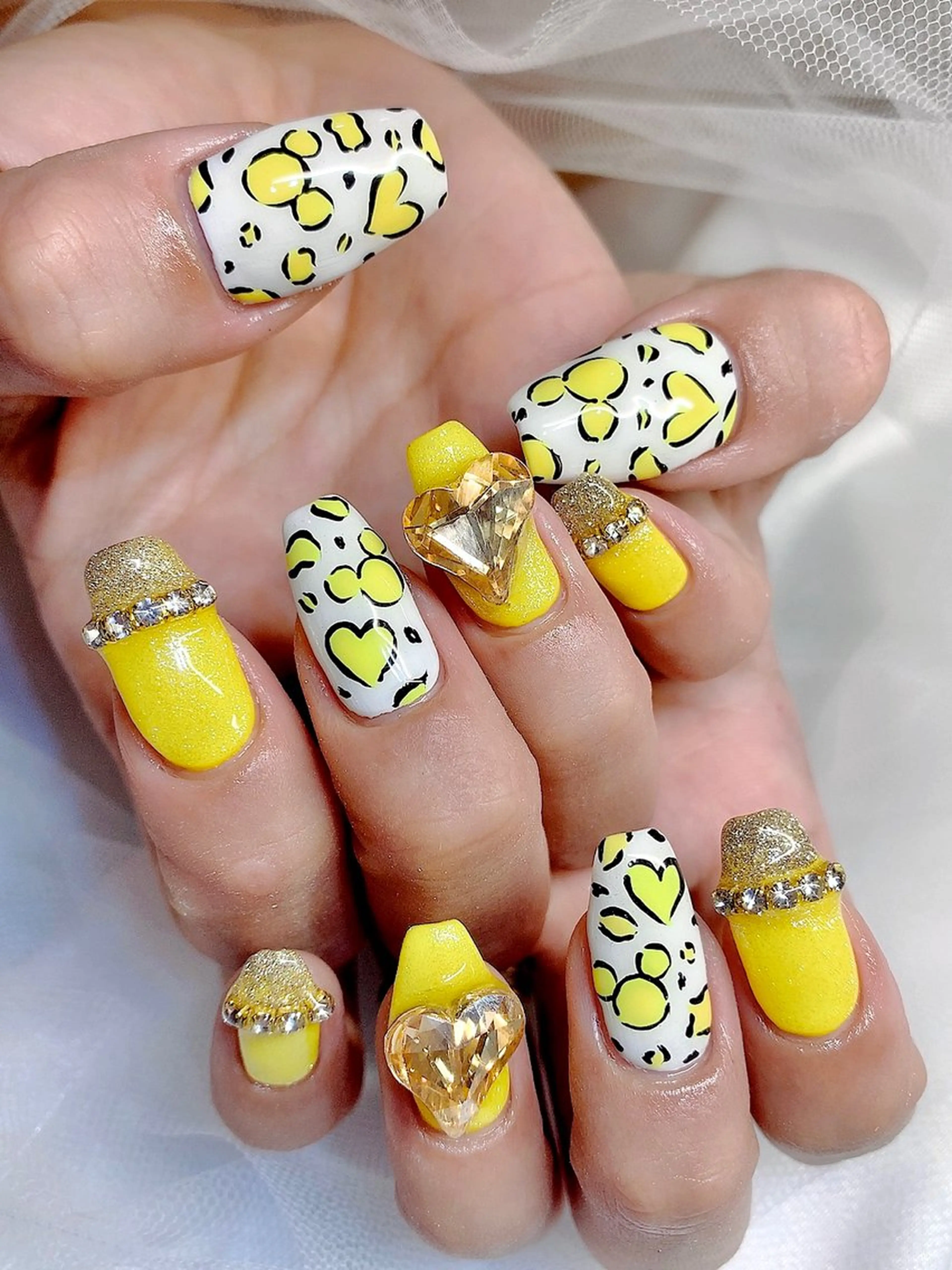 ネイル アートネイル キラキラネイル 韓国ネイル 持ち込み ぷっくりネイル シェアサロンLei.g(レイジー)所属・3Dアートネイル💗 都築レナのネイルデザイン