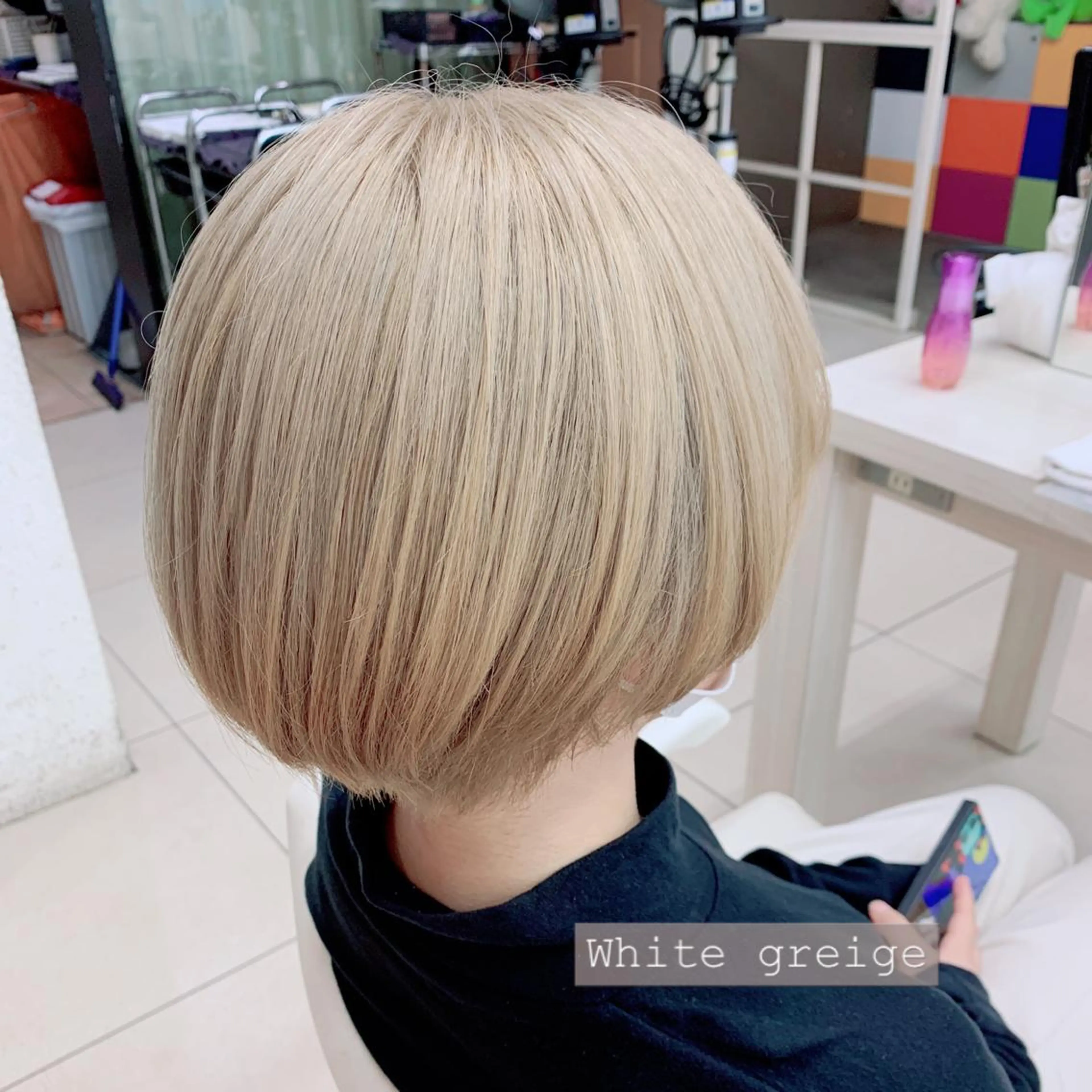ショート カラー ブリーチ ケアブリーチ 透明感カラー ダブルカラー グレージュ ヘアカラー トリートメント ✂︎レディース のメンズカット屋さんのヘアスタイル