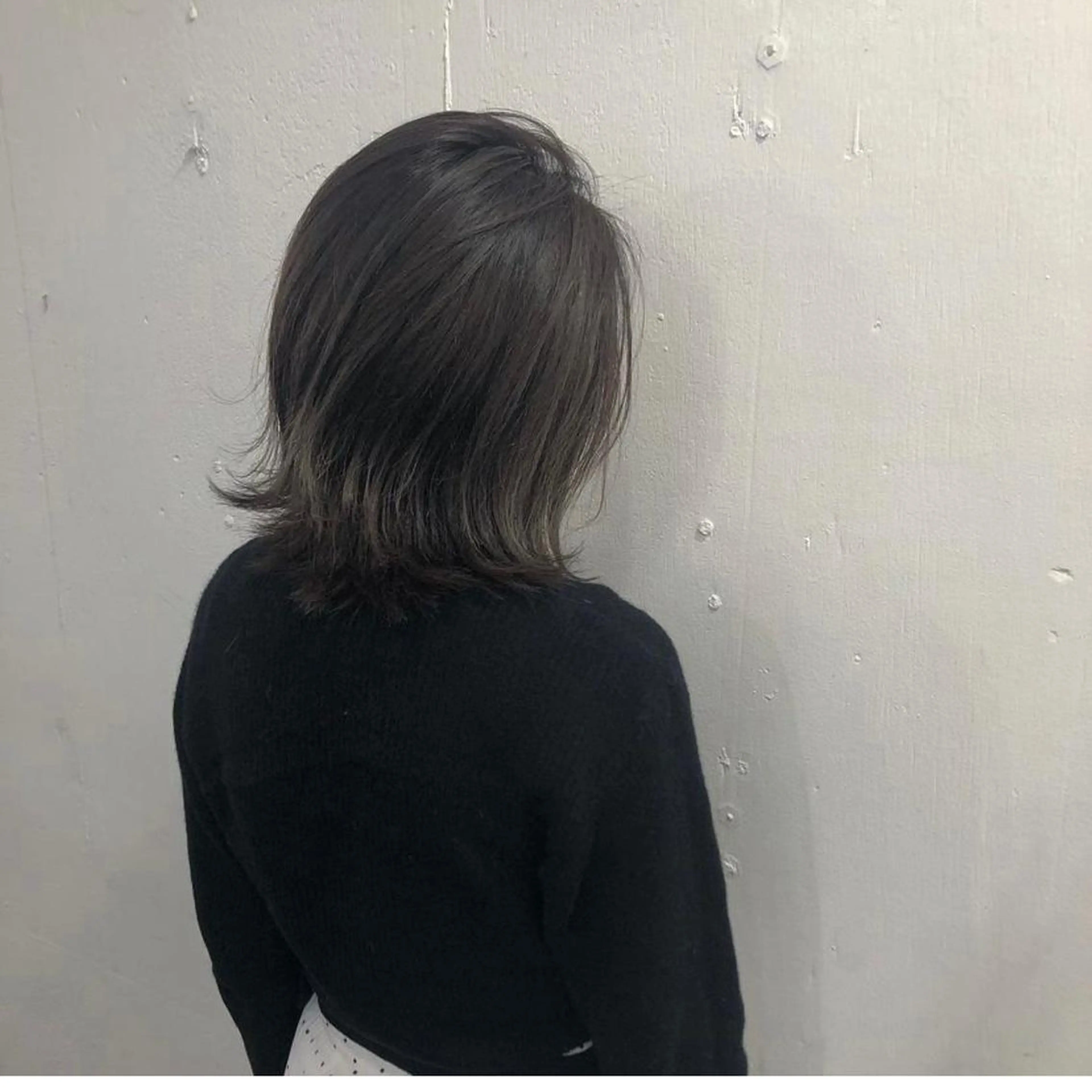 ミディアム カラー パーマ ヘアアレンジ メンズ キッズ ネイル マツエク・マツパ メンズ韓国風 アッシュ 透明感カラー グレージュ 韓国風マツエク 久木原 ゆりのヘアスタイル