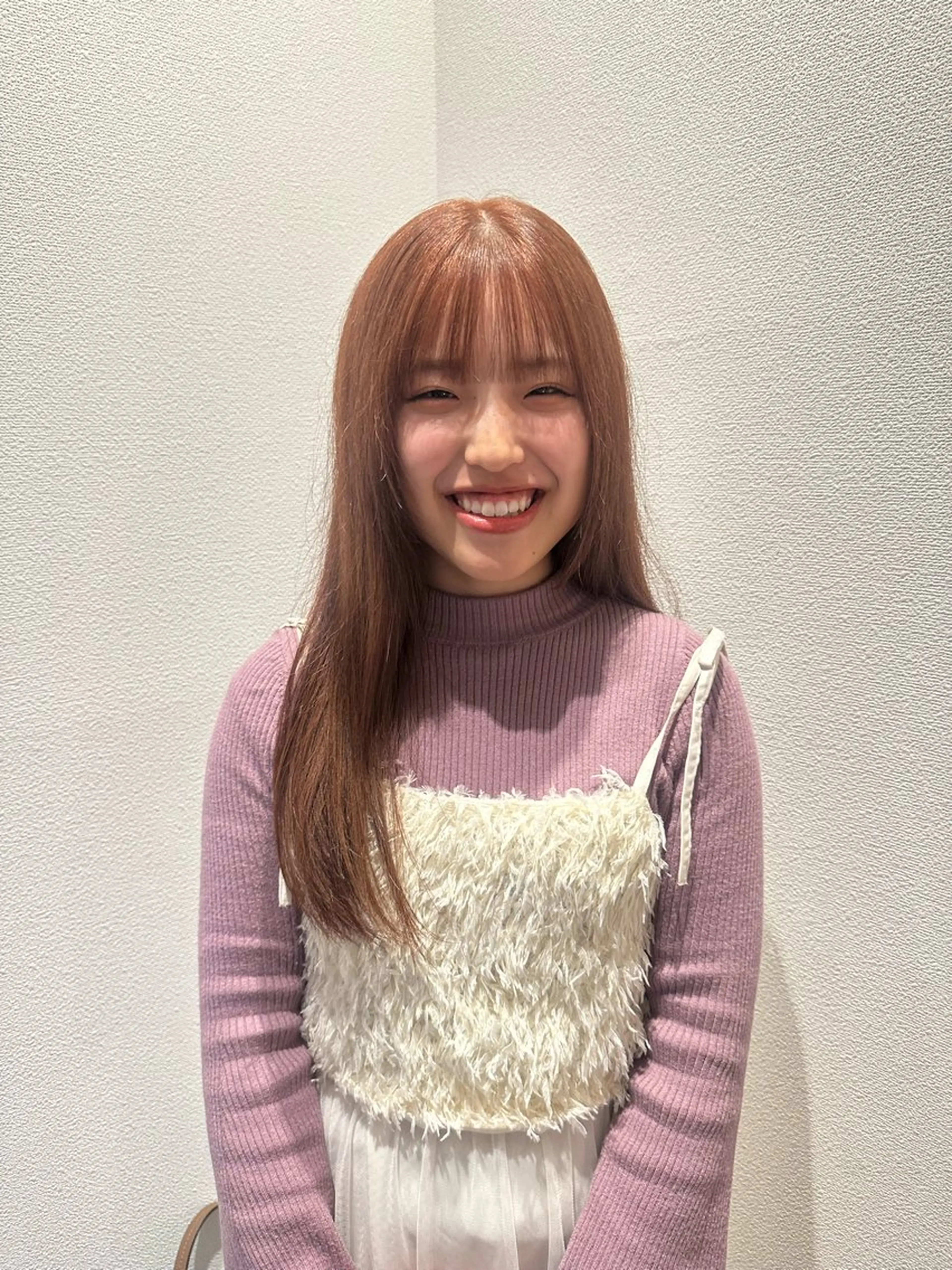 セミロング ヘアカラー 矢澤涼夏 🎀ツヤ髪のヘアスタイル