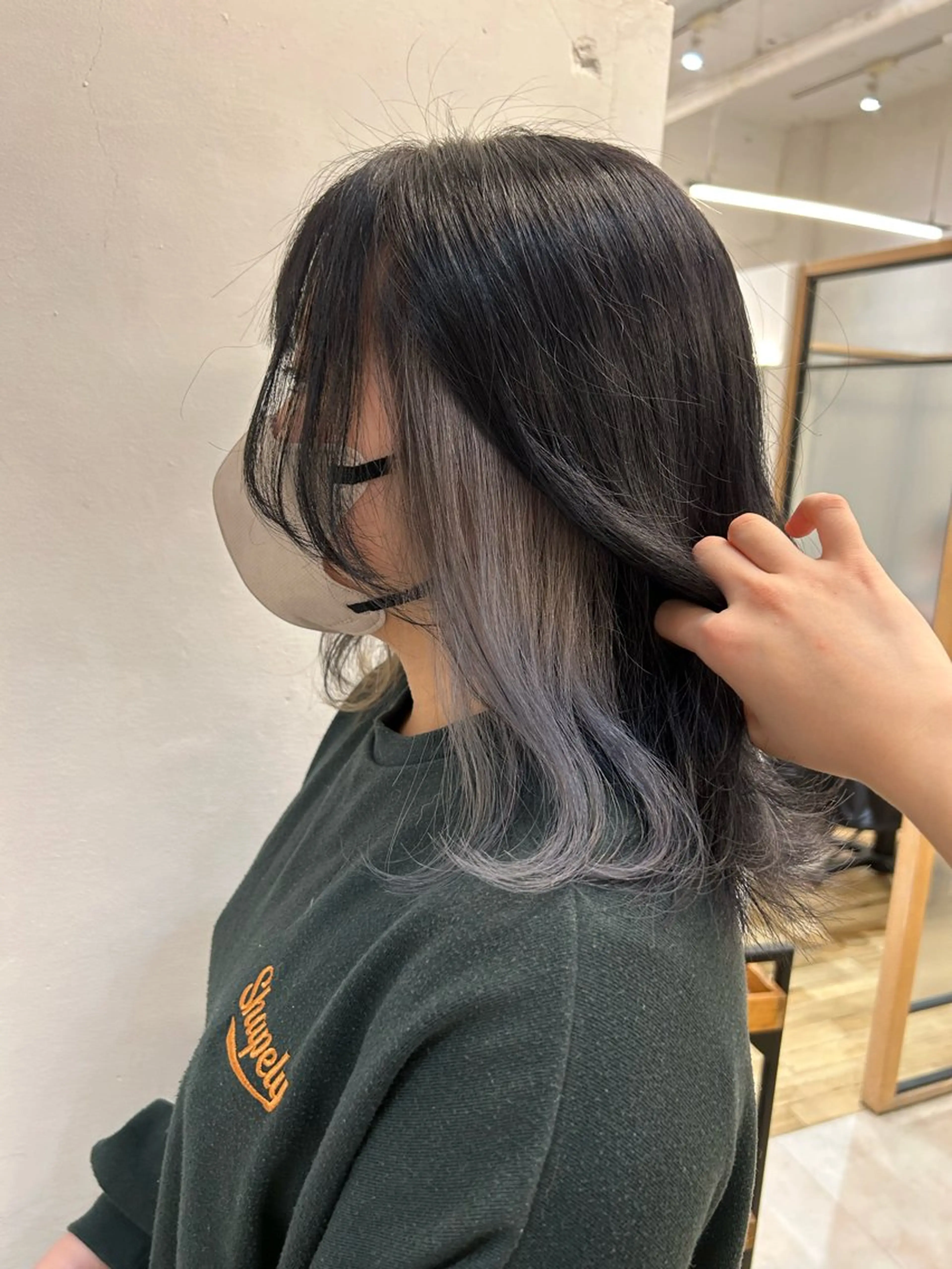 セミロング ヘアカラー ゆうき あすかのヘアスタイル