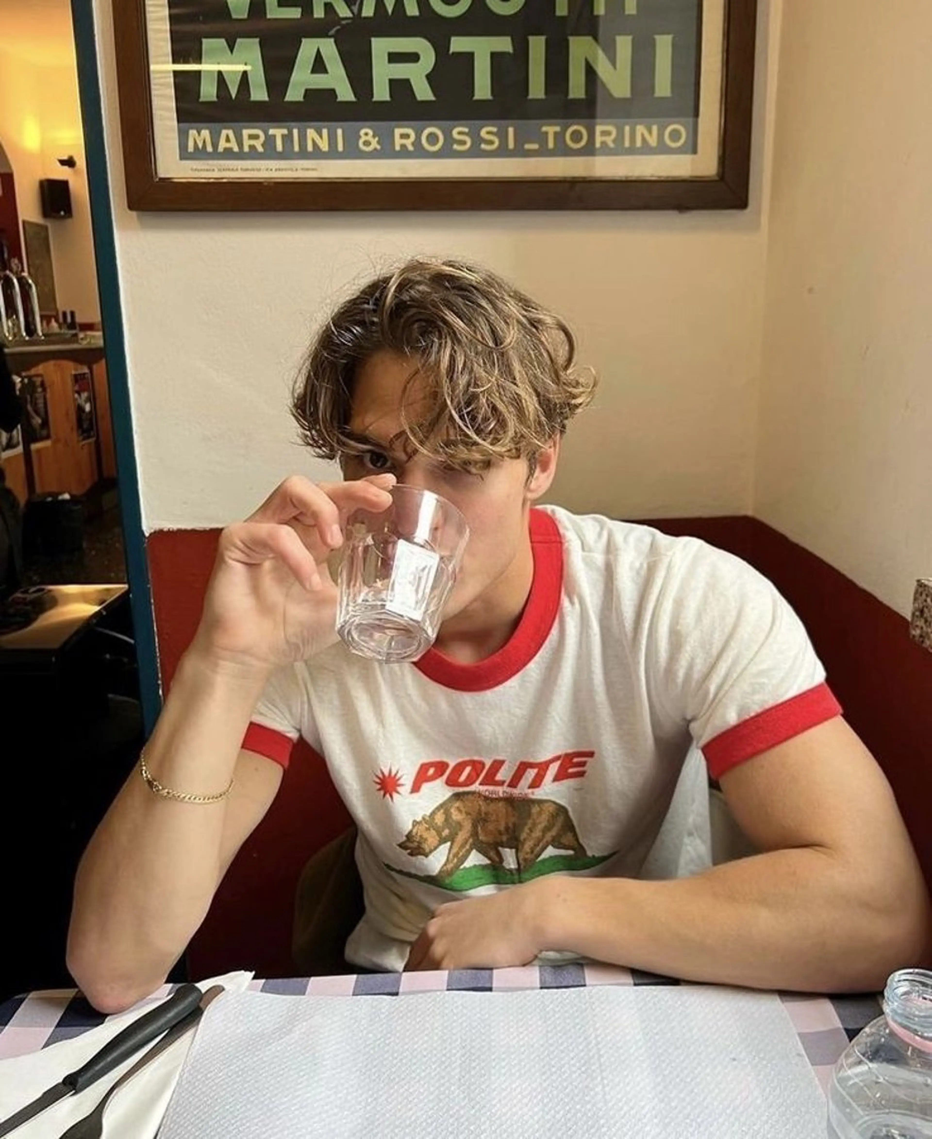 ショート メンズ カラー メンズハイライト ハイライトカラー ハイライト カット ヘアカラー サロウィン　神戸三宮店所属・髪質改善美容師が作る 透明感カラー杉山太貴のヘアスタイル