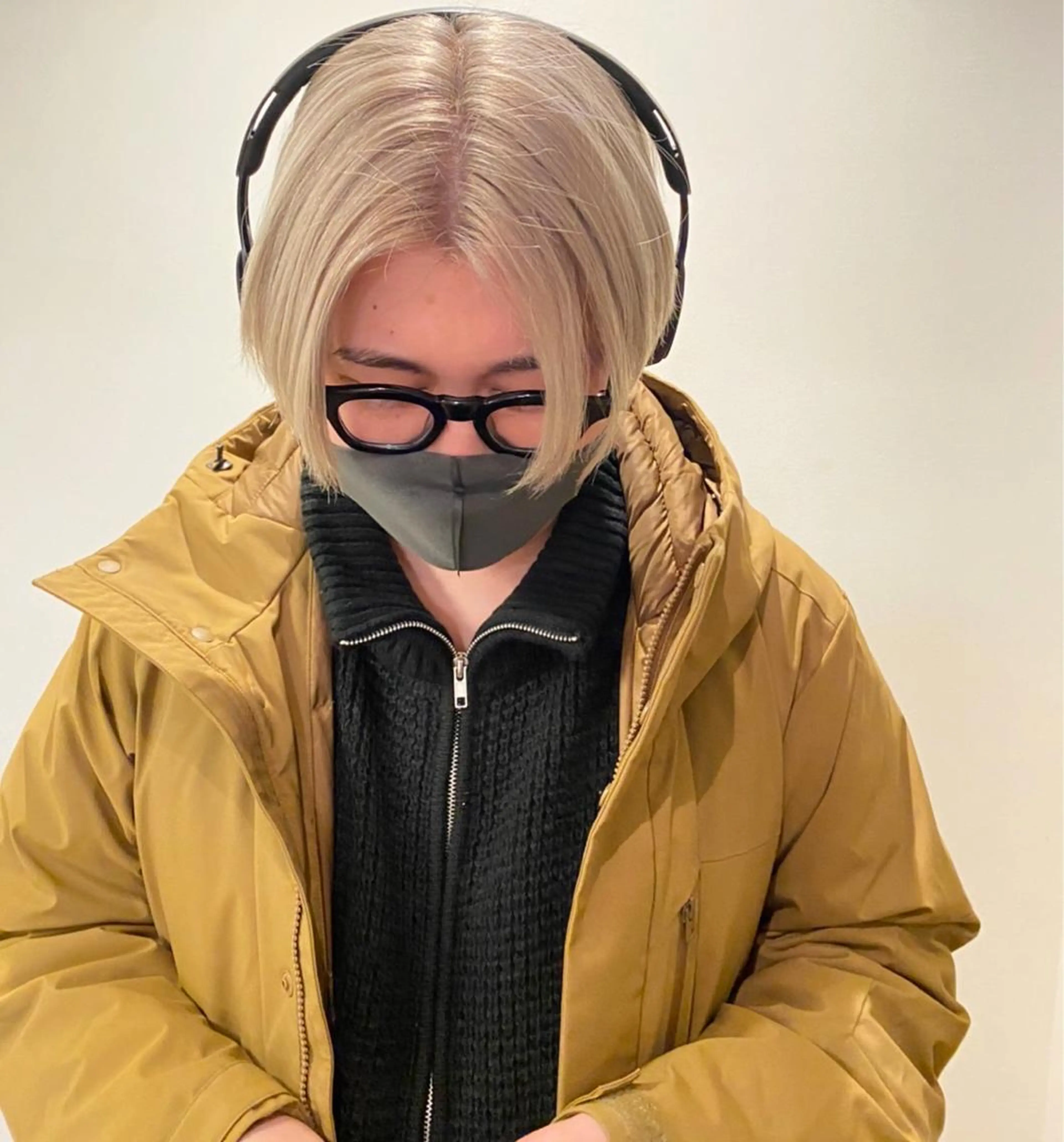 ショート カラー ブリーチ ダブルカラー ハイトーンカラー イルミナカラー インナーカラー 🧡色落ちまで2度綺 麗なカラー🧡ヨシキのヘアスタイル