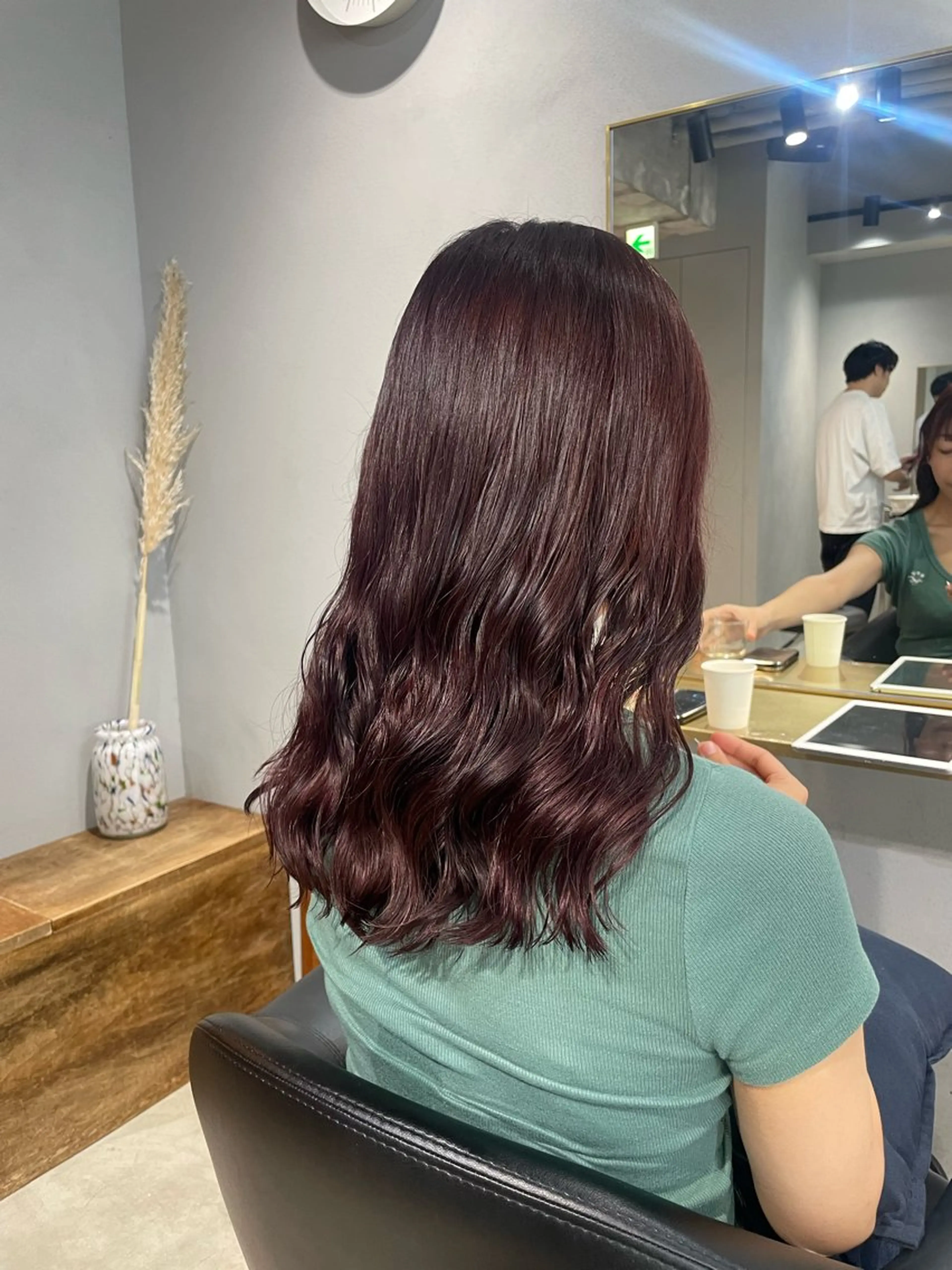 セミロング カラー パーマ セミロングパーマ ラベンダーカラー デジタルパーマ カット ヘアカラー パーマ トリートメント 【表参道】Ruri デジタルパーマのヘアスタイル
