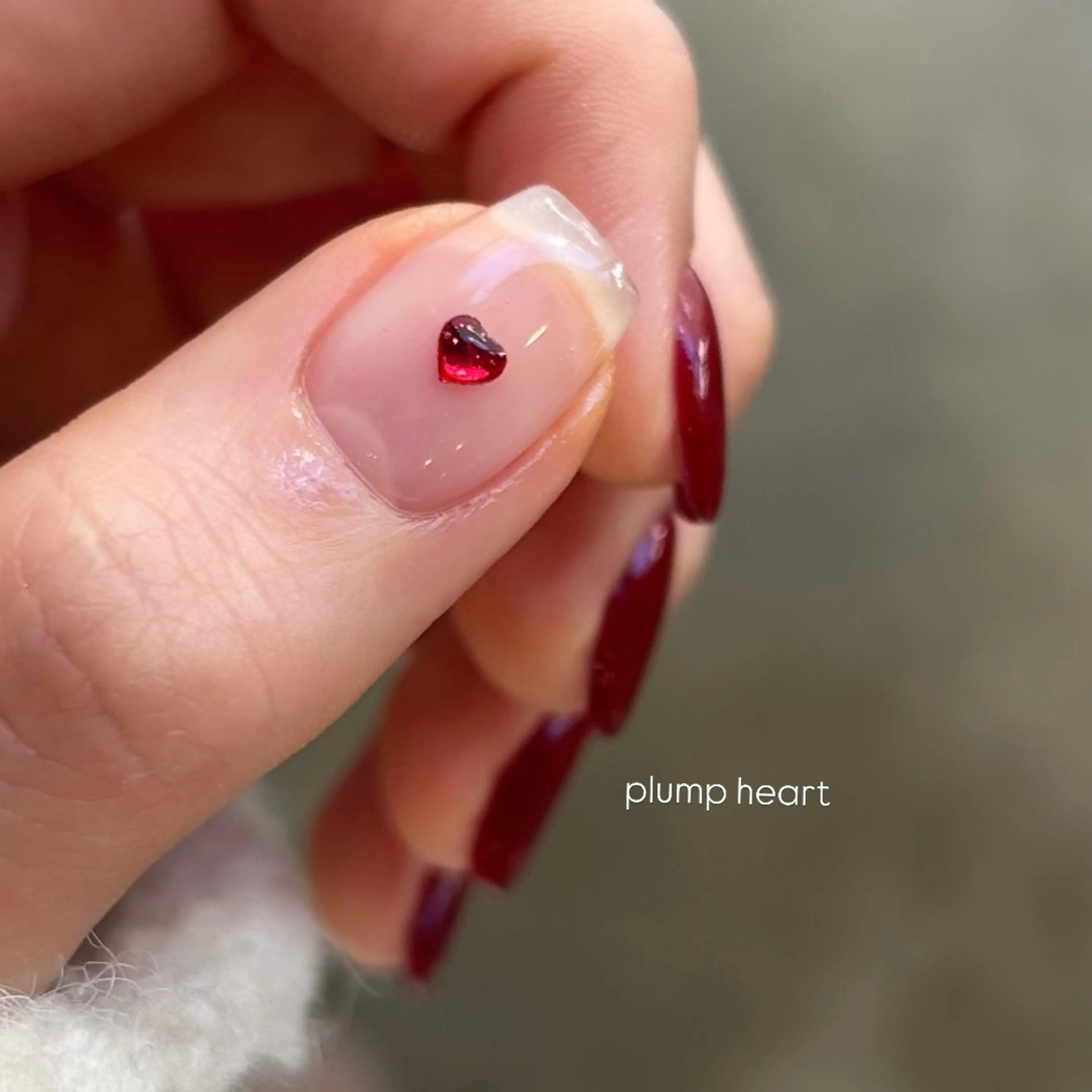 ネイル ぷっくりネイル Yumi シンプルネイルのネイルデザイン