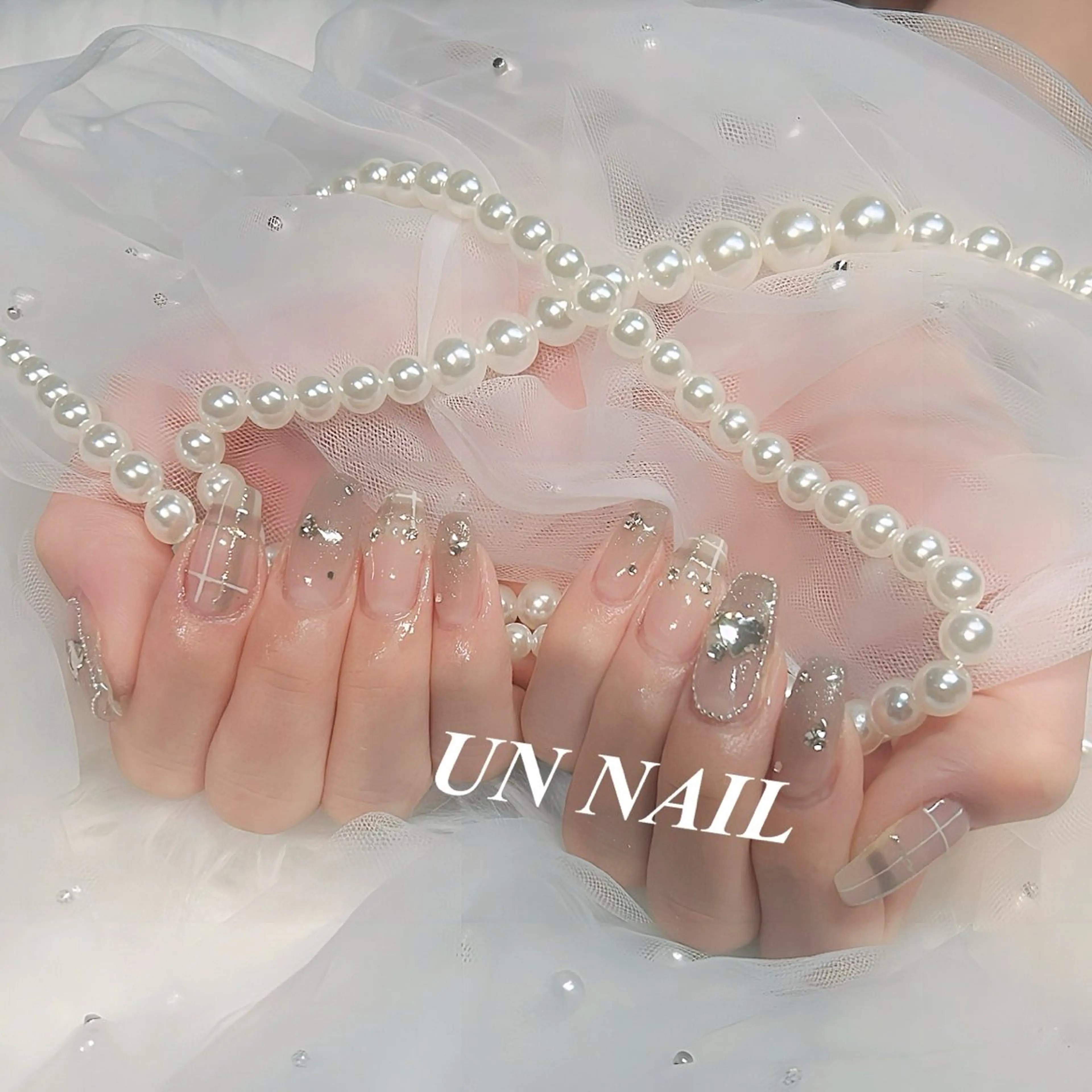 ネイル ハンドネイル UNNAIL所属・UN NAILのネイルデザイン