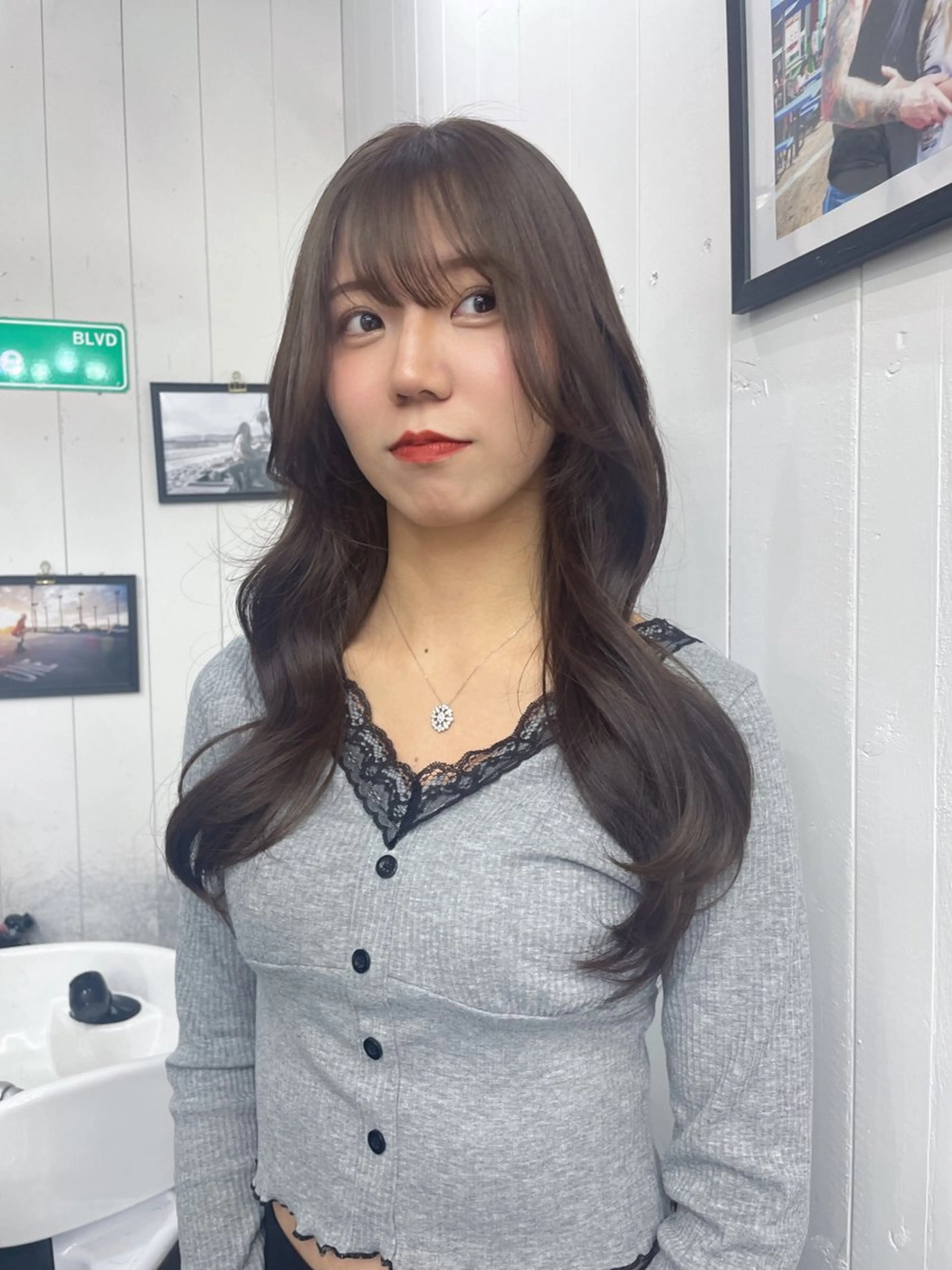 ロング カラー ヘアカラー Ann./艶髪 /レイヤーカットのヘアスタイル