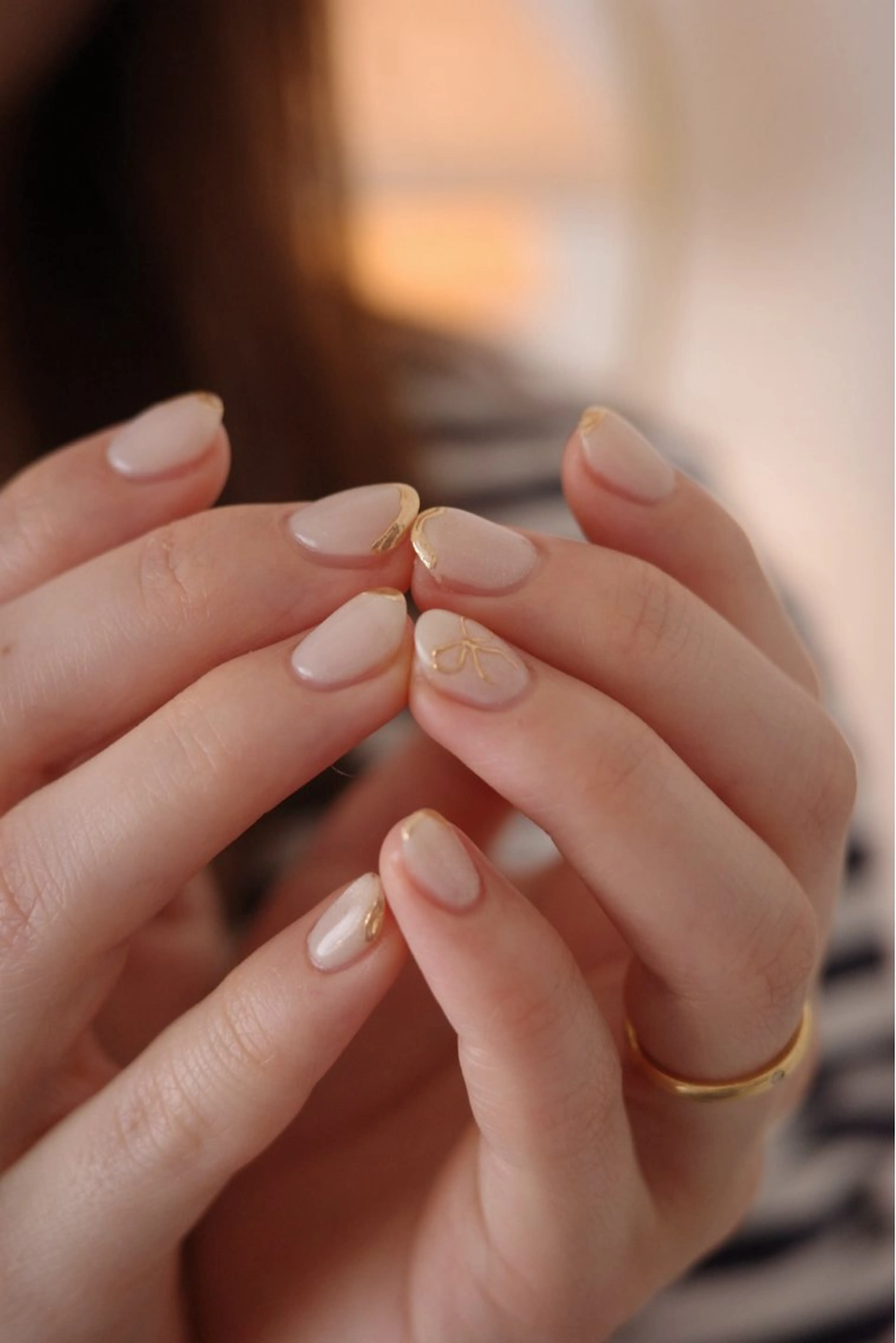 ネイル ハンドネイル フットネイル Locèlon .のネイルデザイン