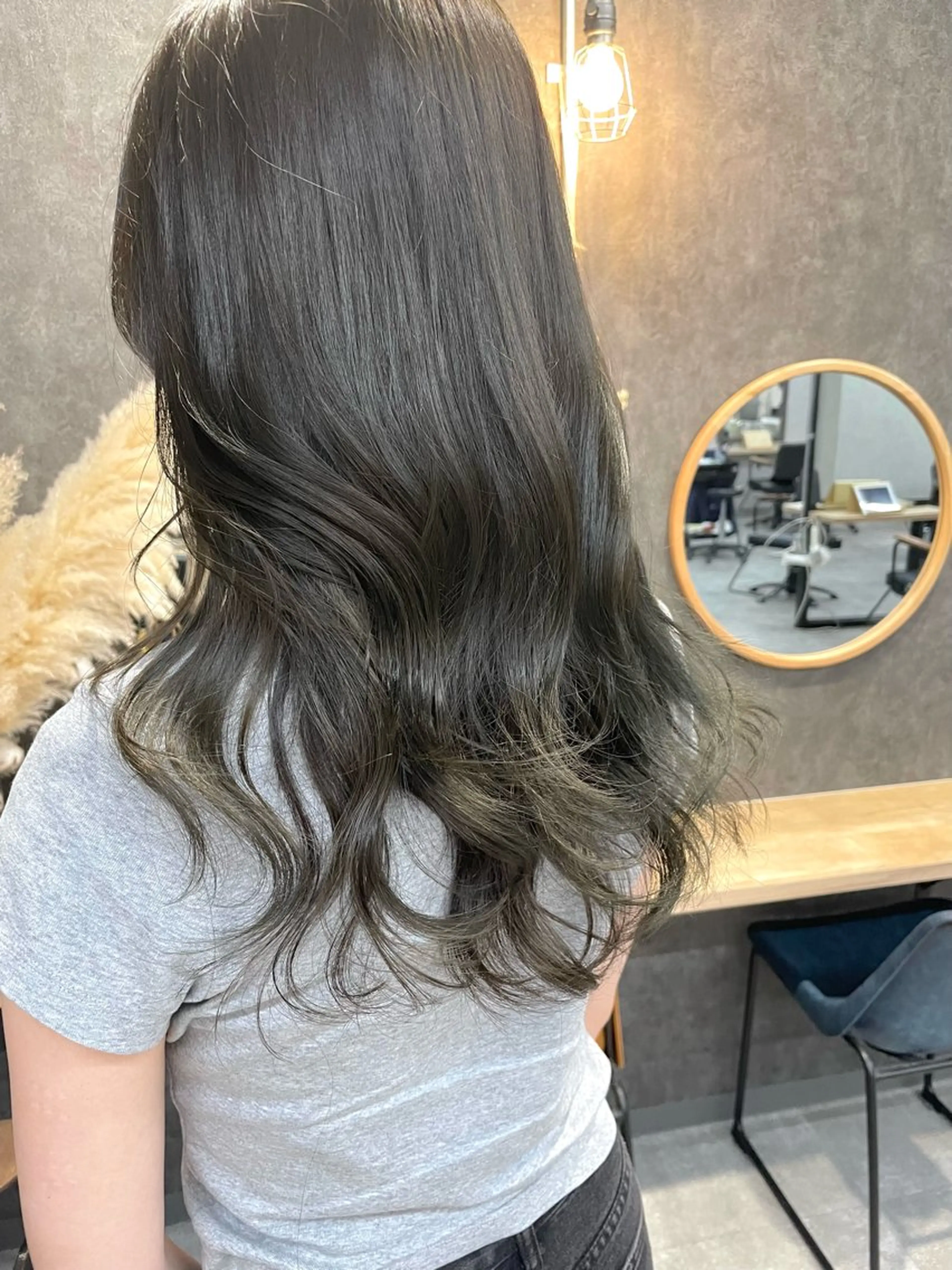 ミディアム カラー いなみね はるきのヘアスタイル