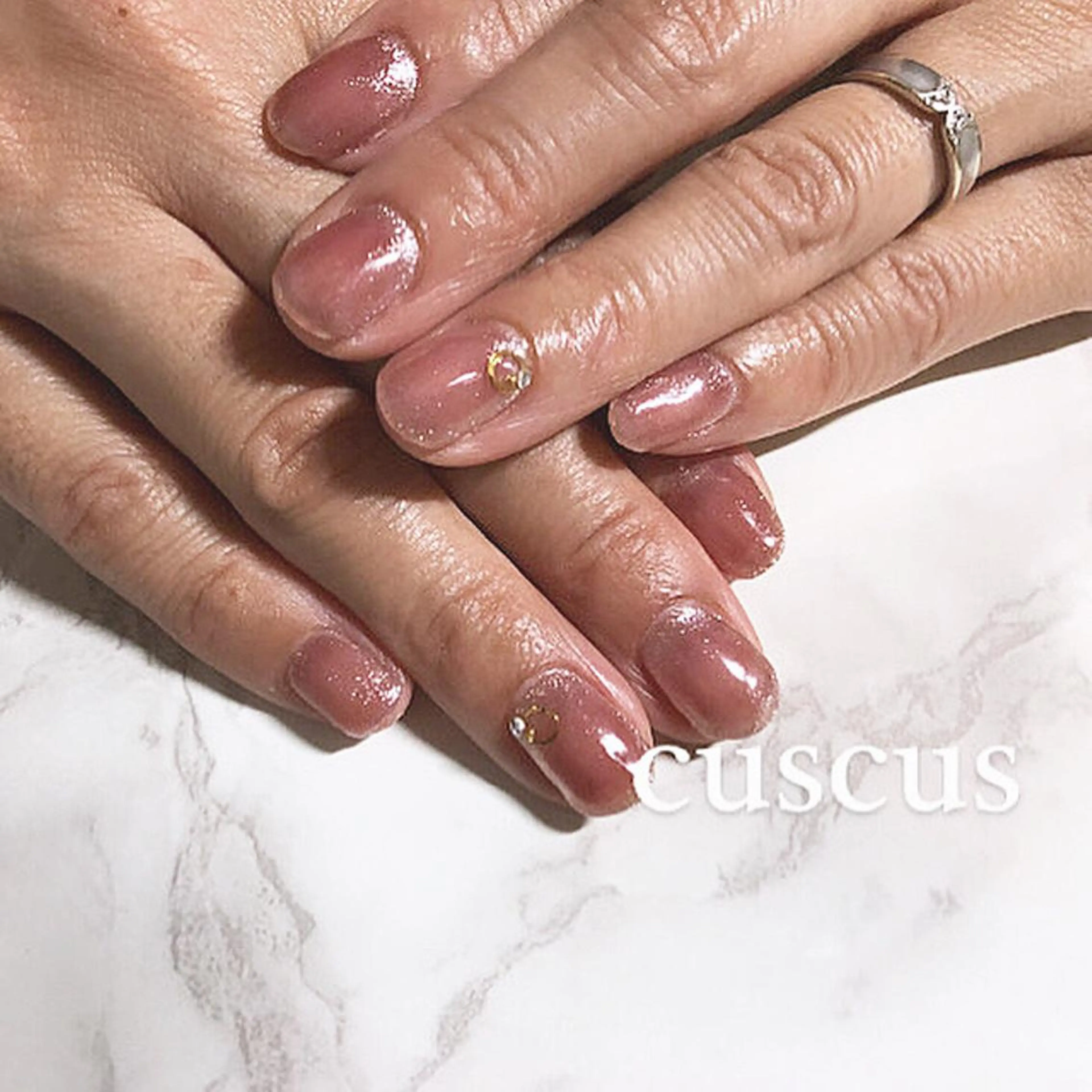 ネイル ハンドネイル ＣＵＳＣＵＳ …ｔ.akiのネイルデザイン