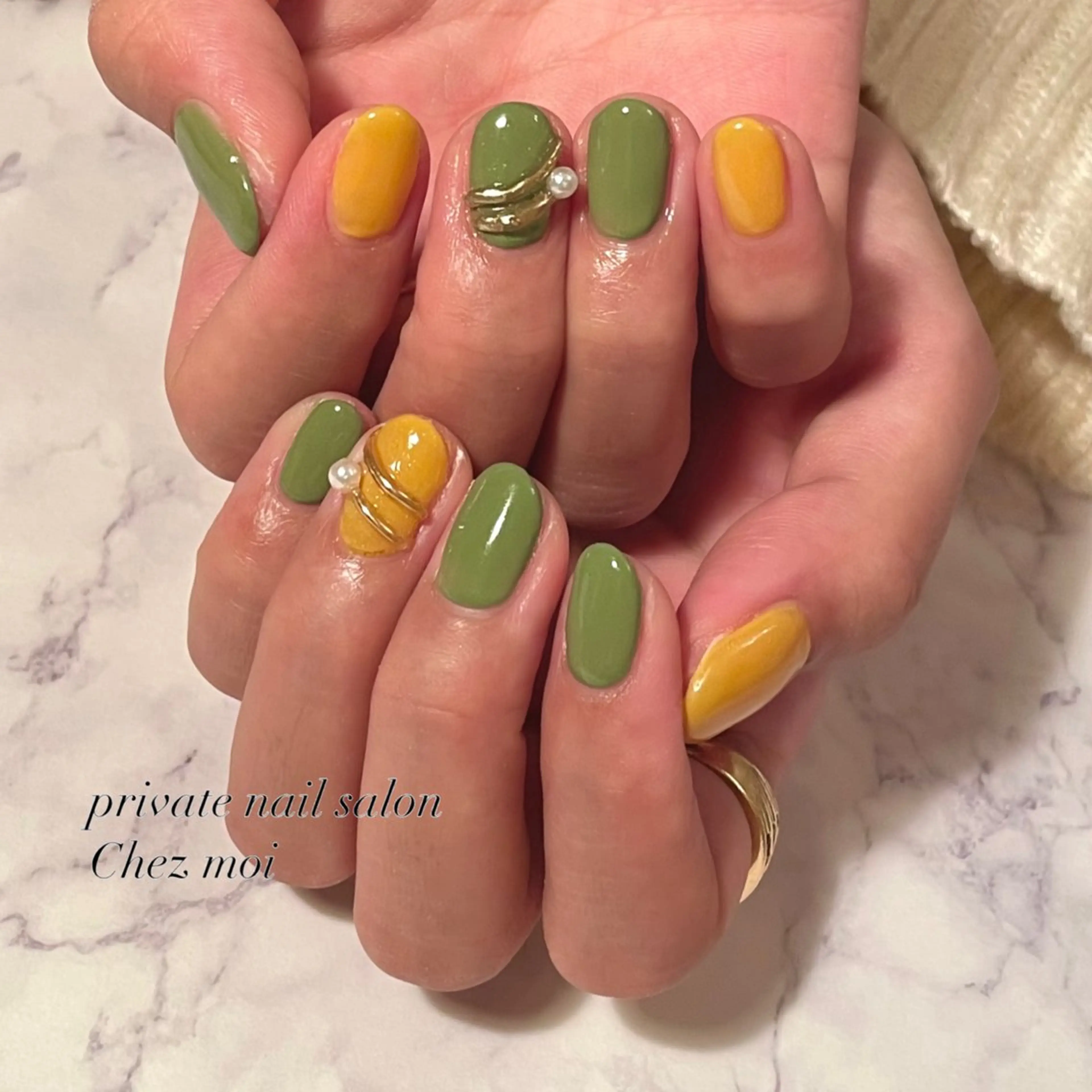 ネイル KOMINE TOMOKOのネイルデザイン