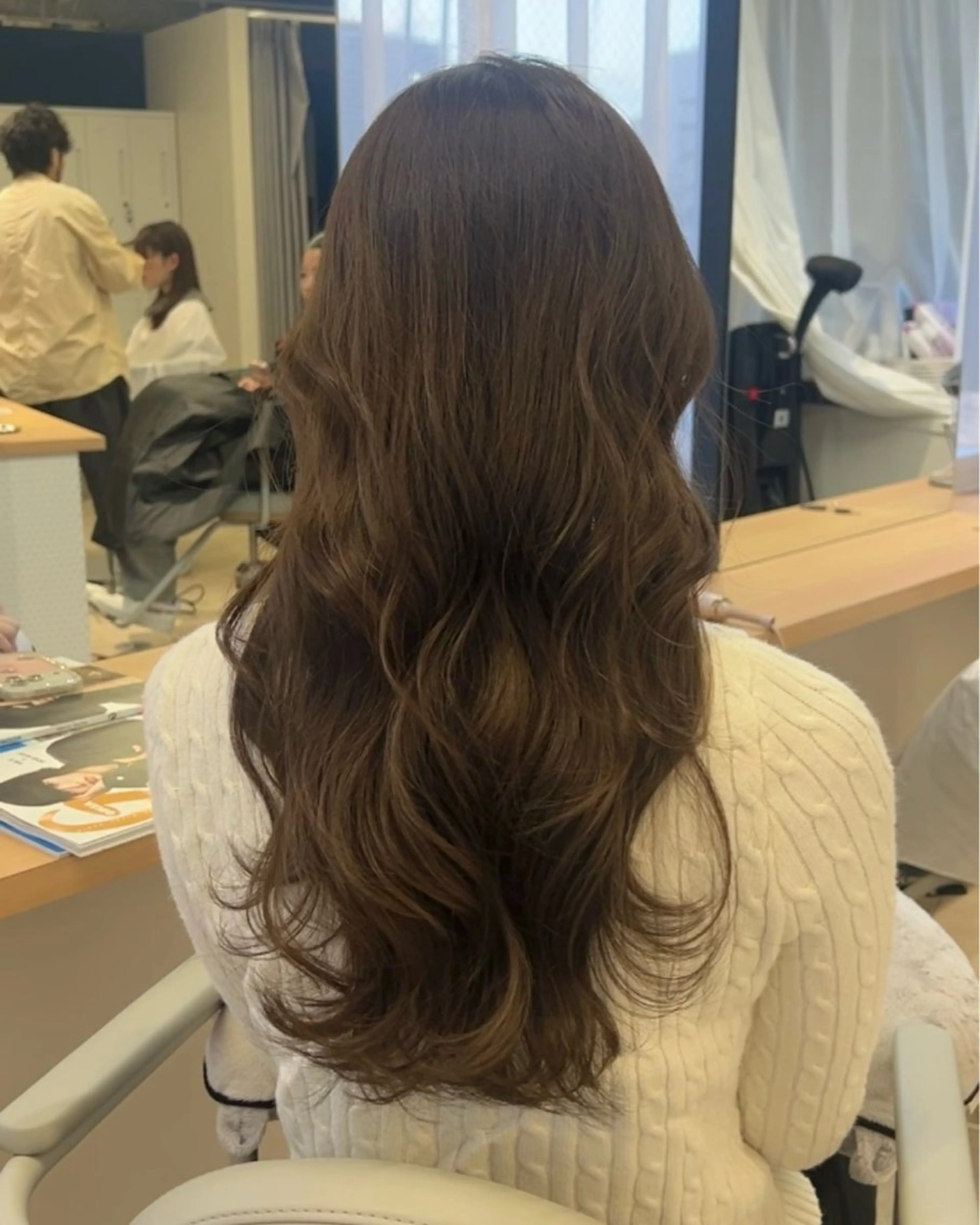 ロング カラー カット ヘアカラー トリートメント 美髪✨艶髪✨髪質改善 カラー特化🌙鈴屋和のヘアスタイル